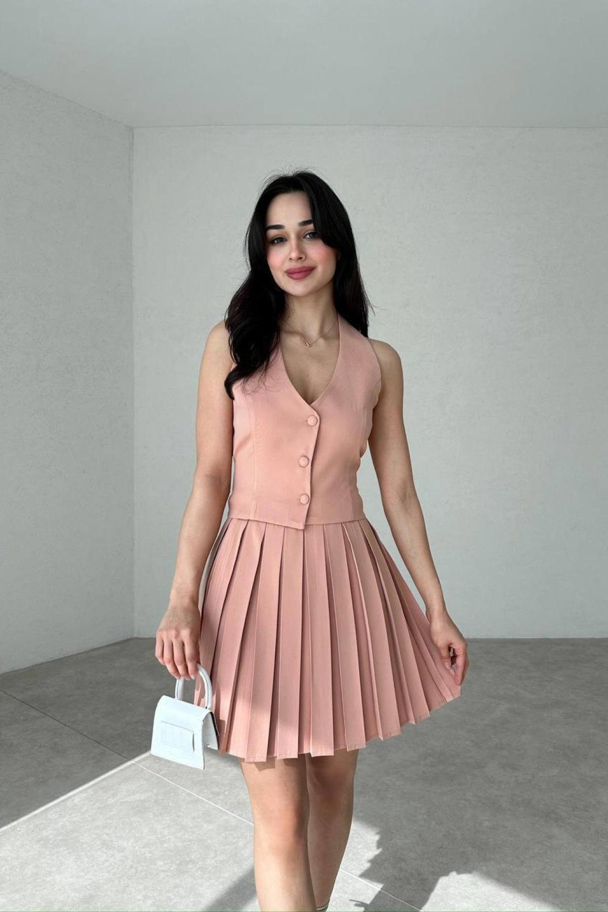 Wholesale Women Powder Skirt Suit 725182