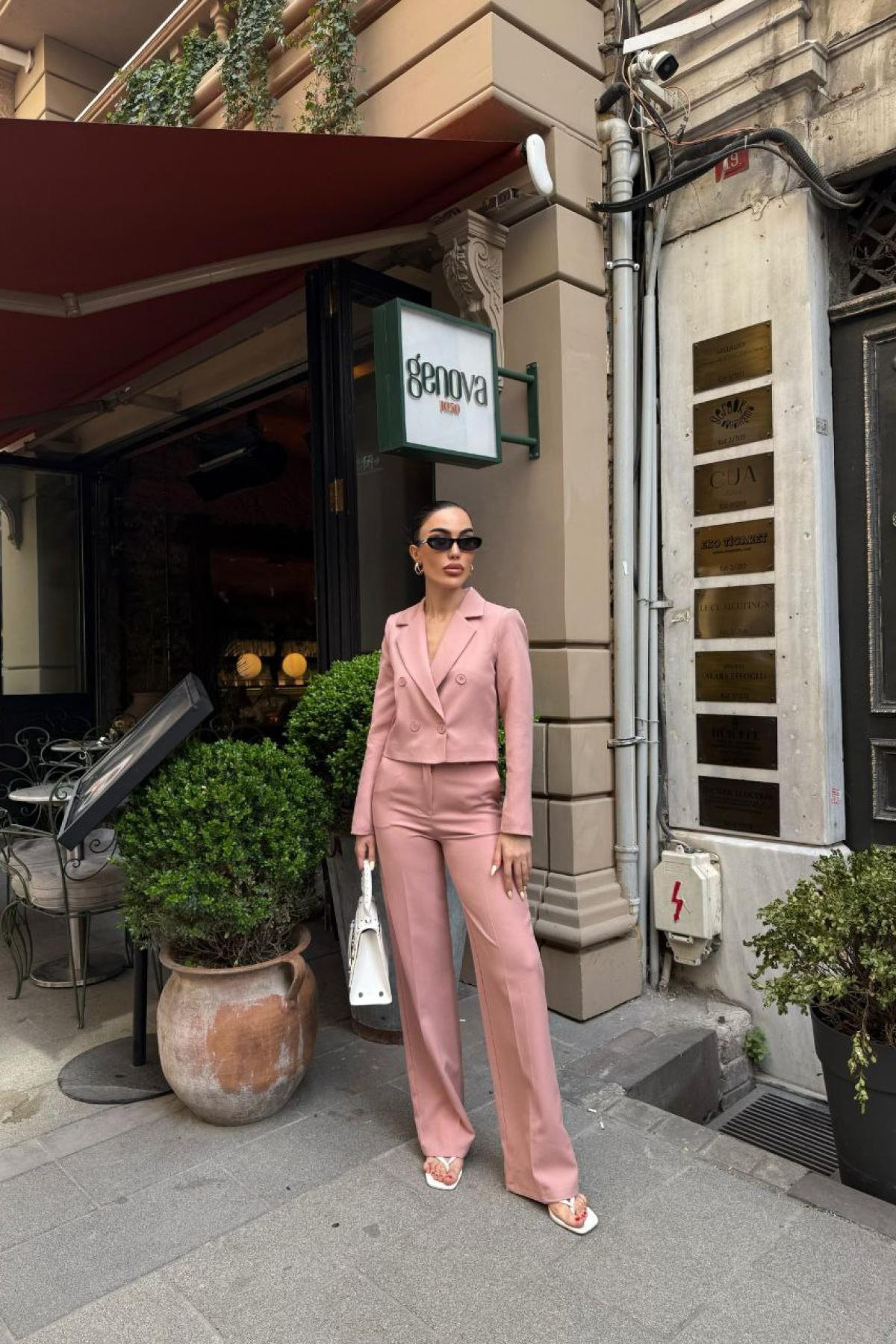 Wholesale Women Powder Two Piece Suit Blazer and Pants Set 737331