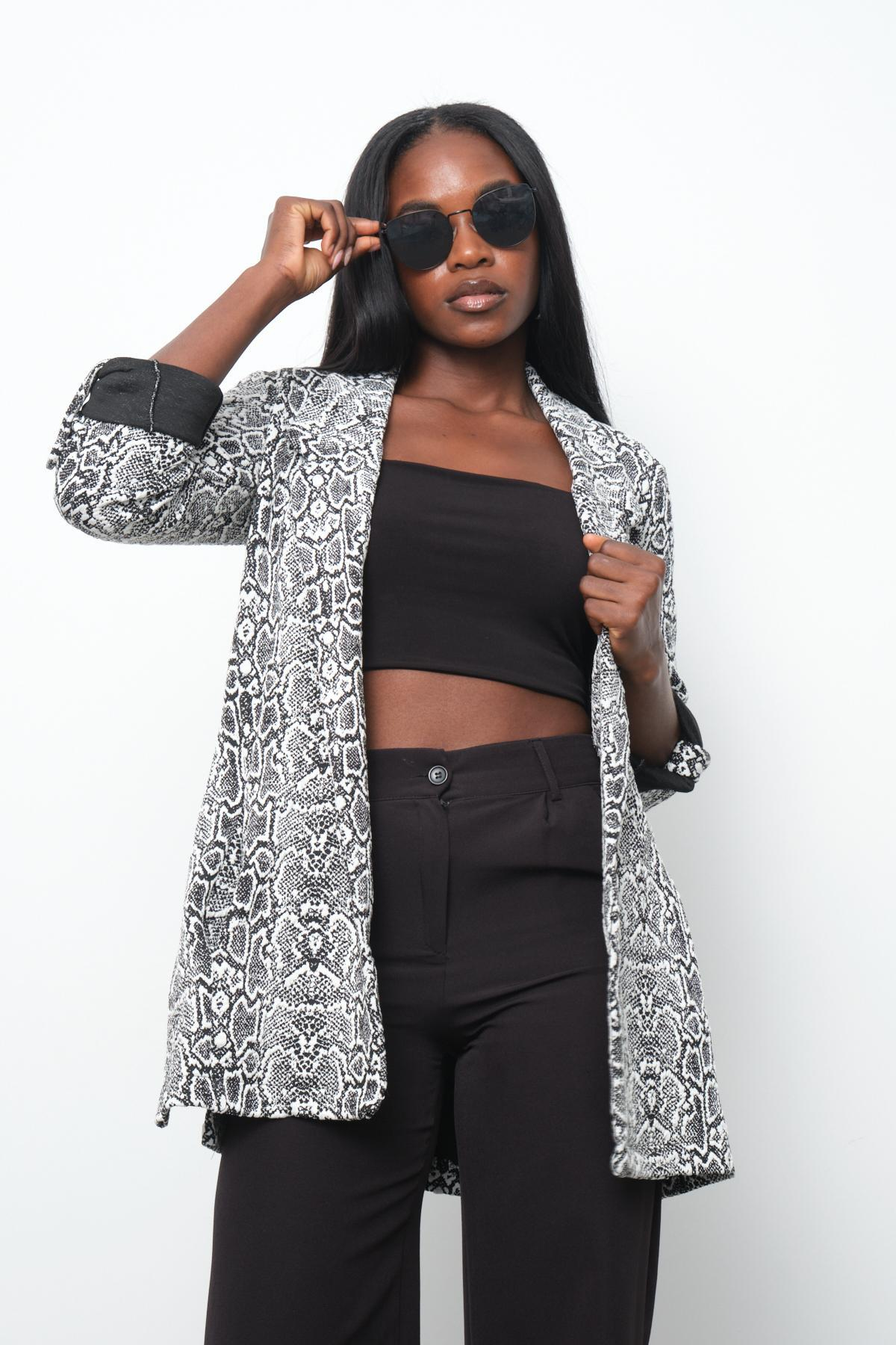 Wholesale Women Python Single Breasted Lined Blazer 706405