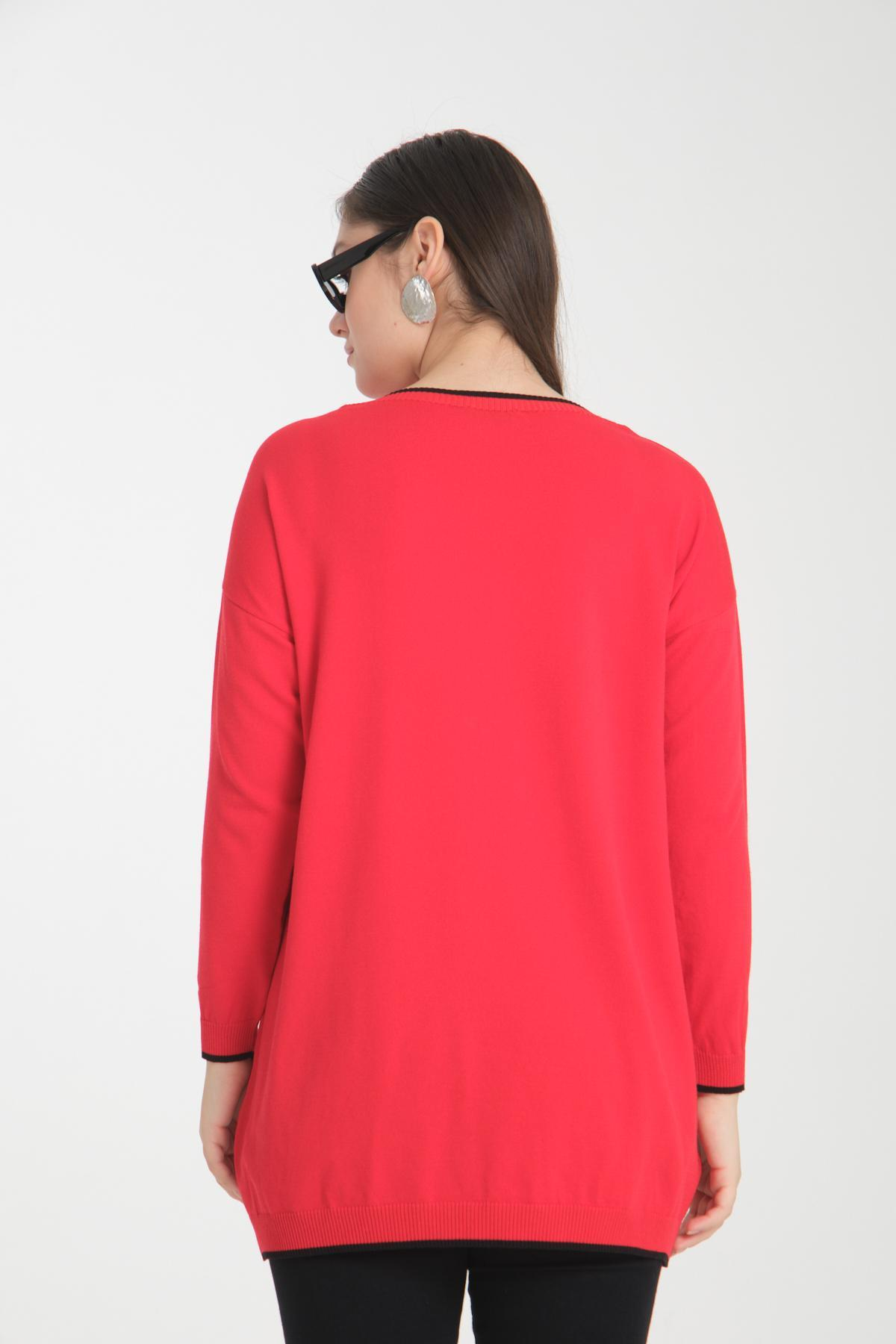 Wholesale Women Red Garnished Boat Neck Knit Blouse 722657