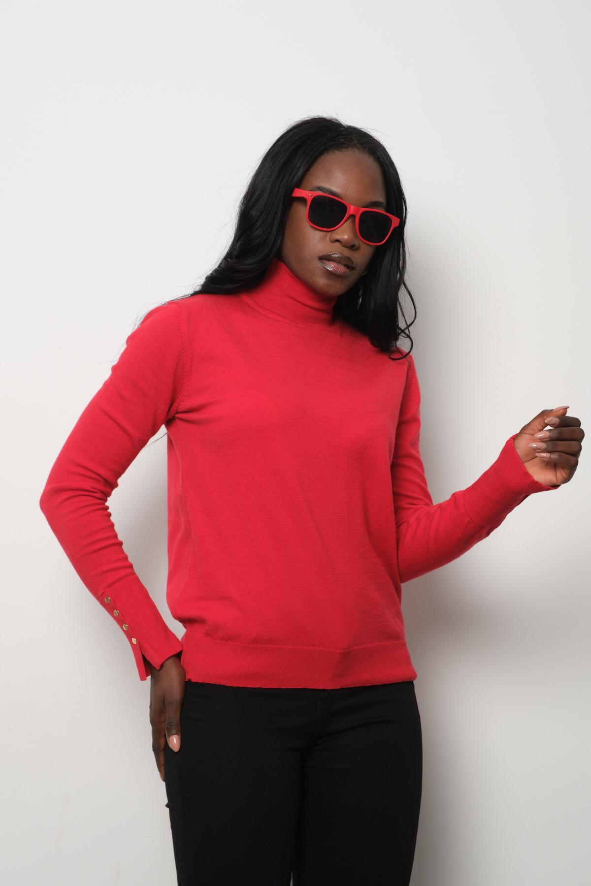 Wholesale Women Red Mock-Neck Sweaters 711166