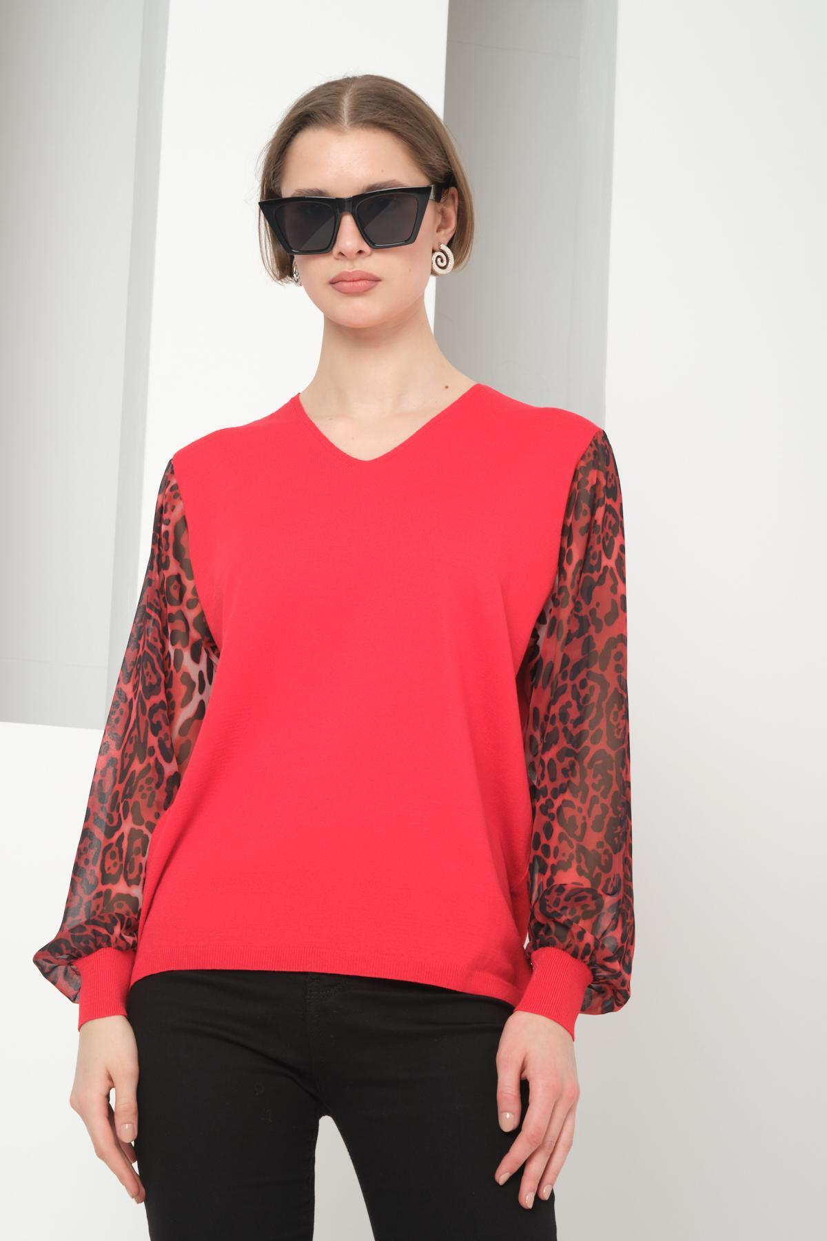 Wholesale Women Red V Neck Knit Blouse with Chiffon Sleeves 724782