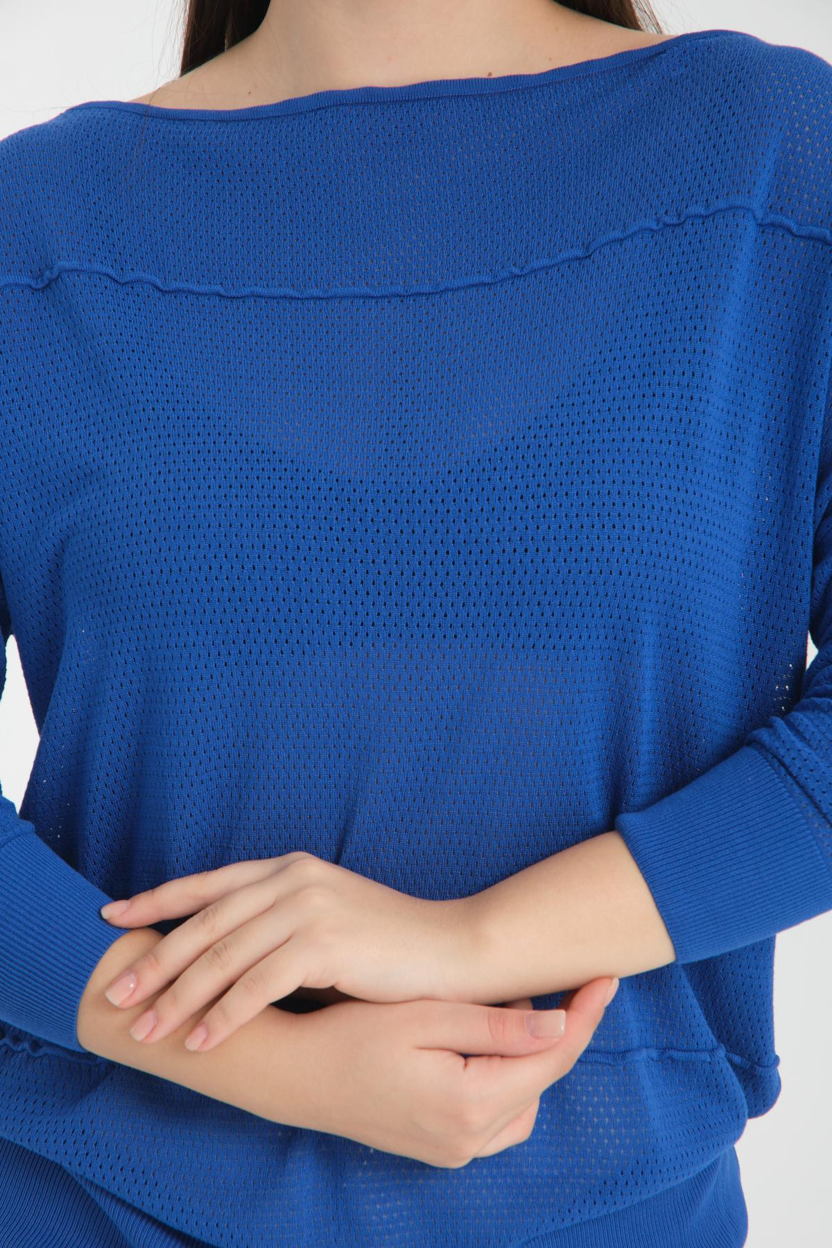 Wholesale Women Sax Blue Openwork Boat Neck Knit Blouse 722633