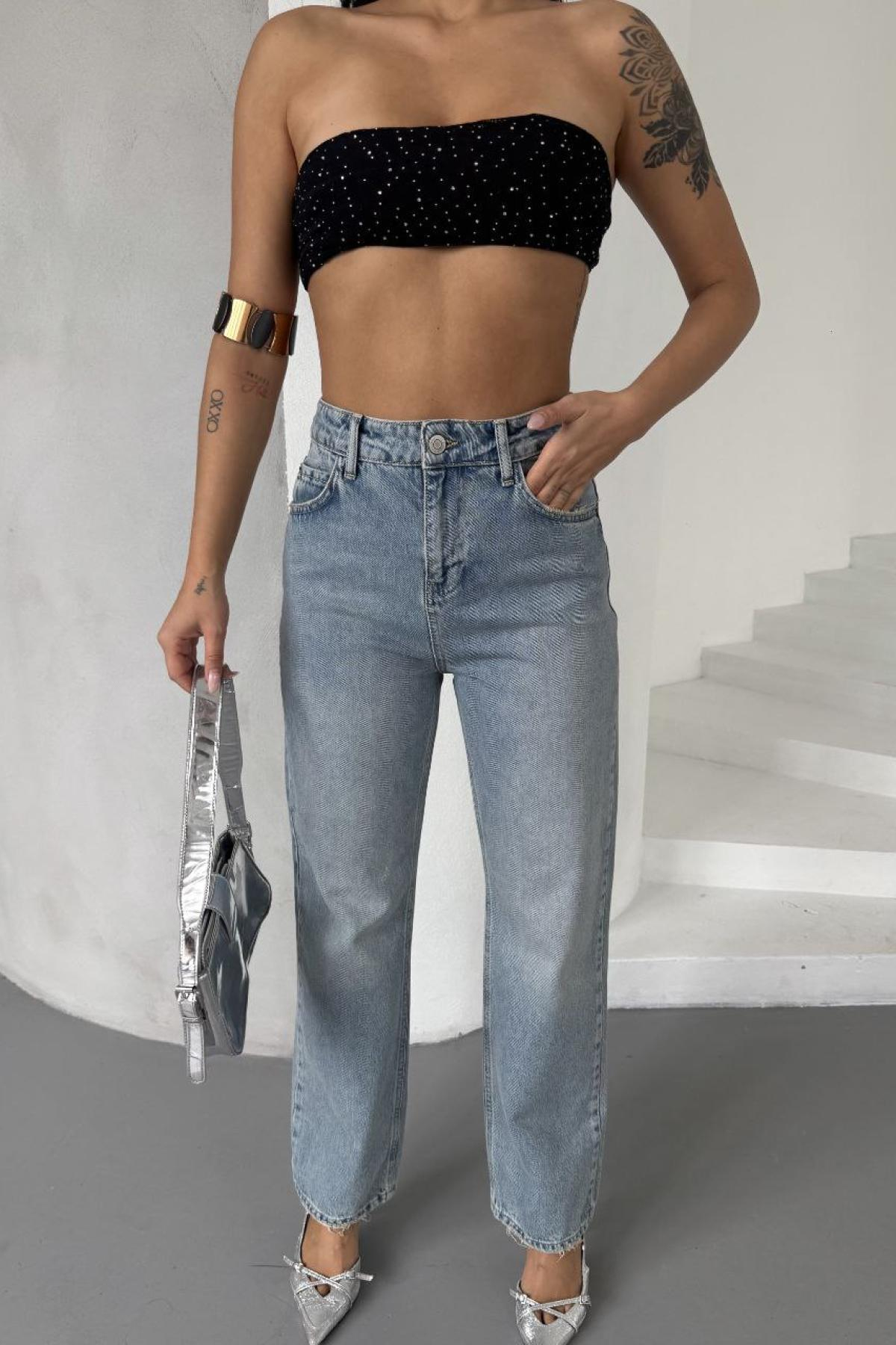 Wholesale Women Sky Blue Wide Leg Jeans 737483