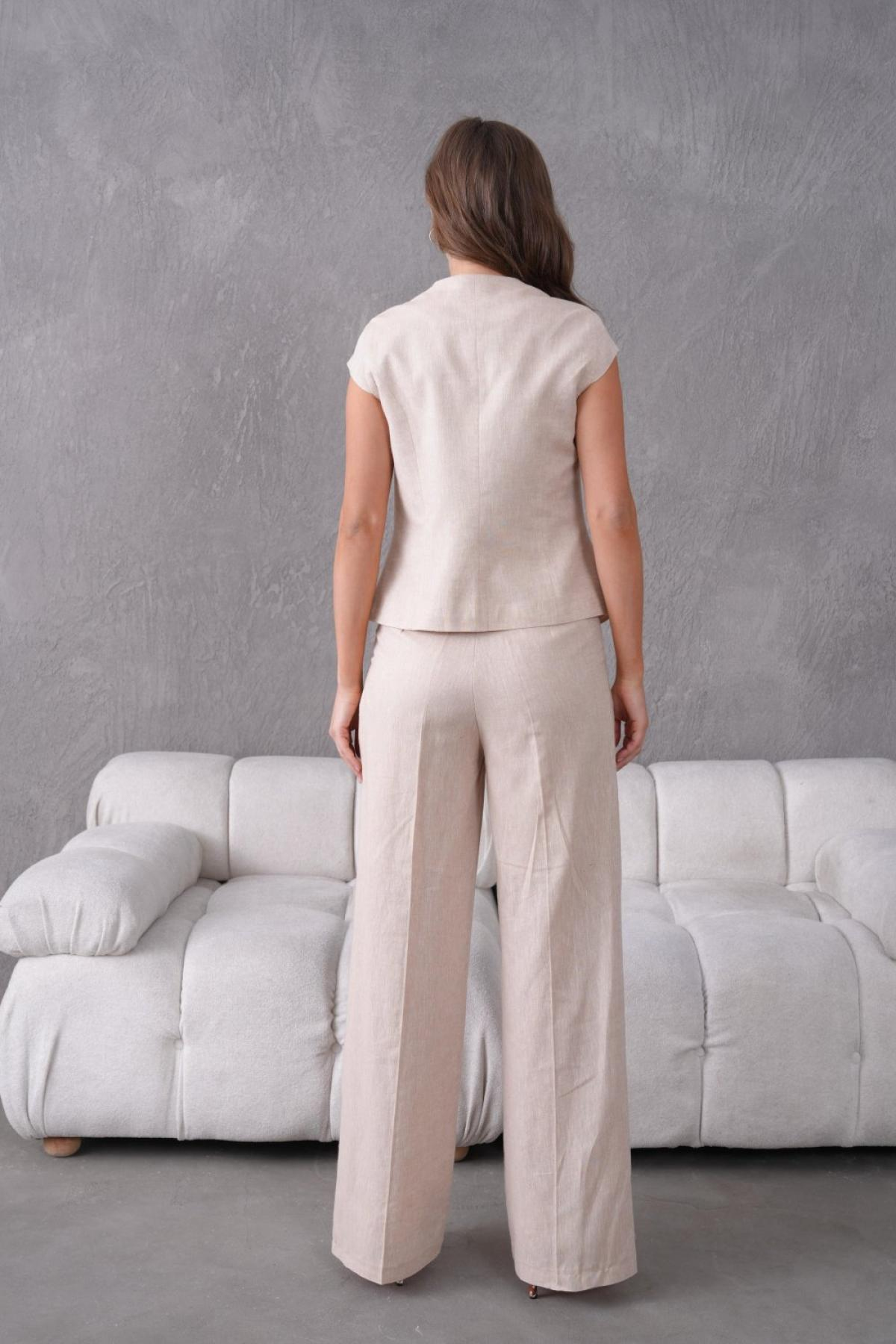 Wholesale Women Small Sizes Beige Brooch Linen Two Piece Suit  Vest and Pants Set 737188