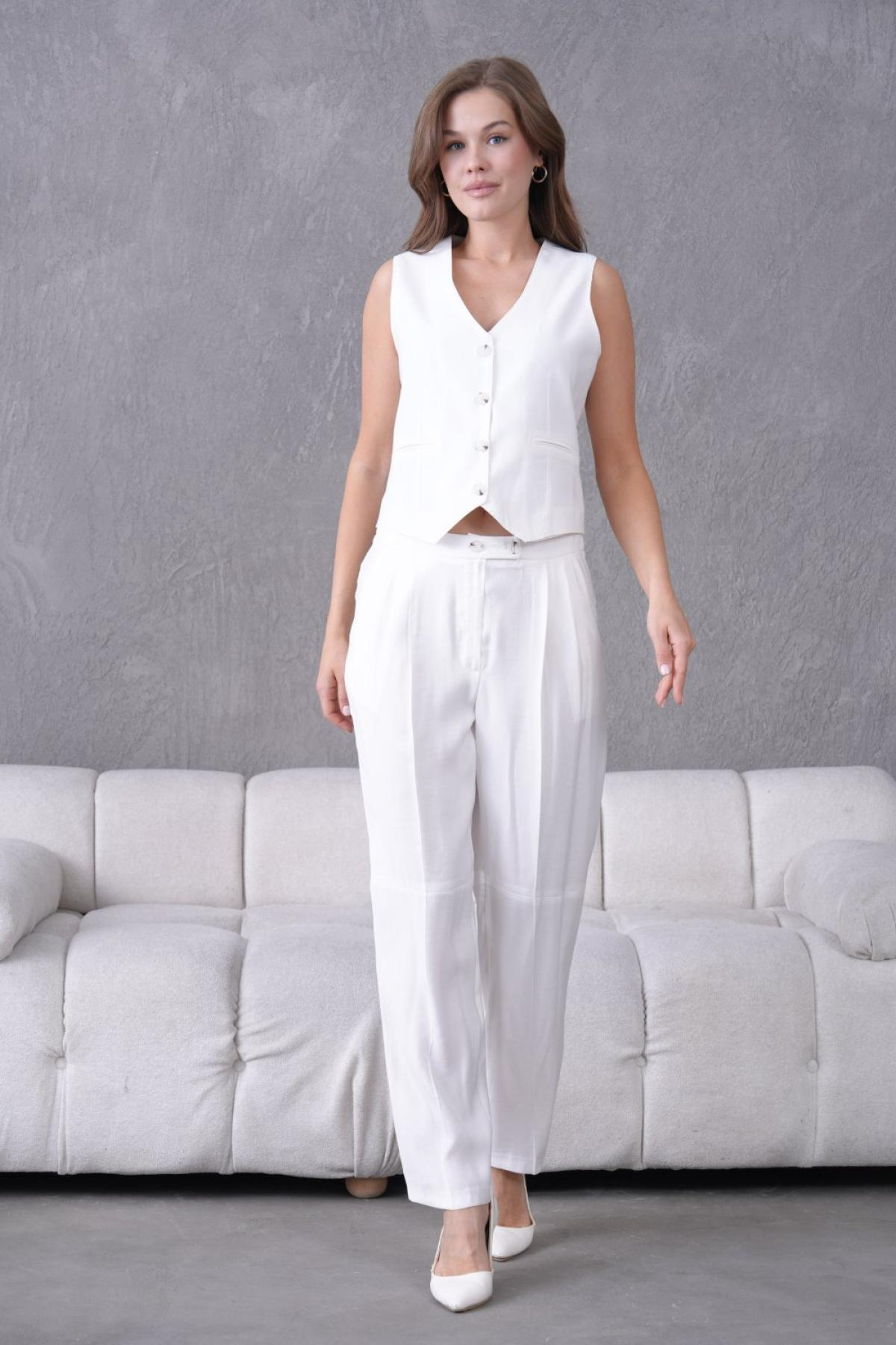 Wholesale Women Small Sizes White Two Piece Suit  Vest and Pants Set 737211