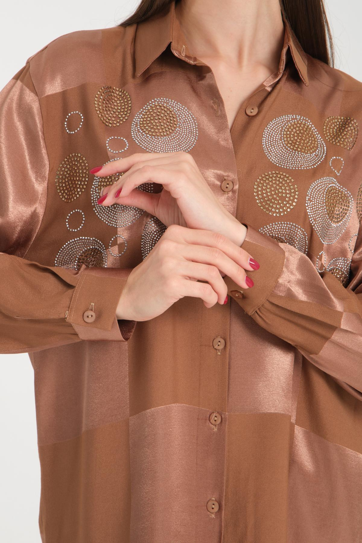 Wholesale Women Tobacco Brown Rhinestones Satin Shirt 717132