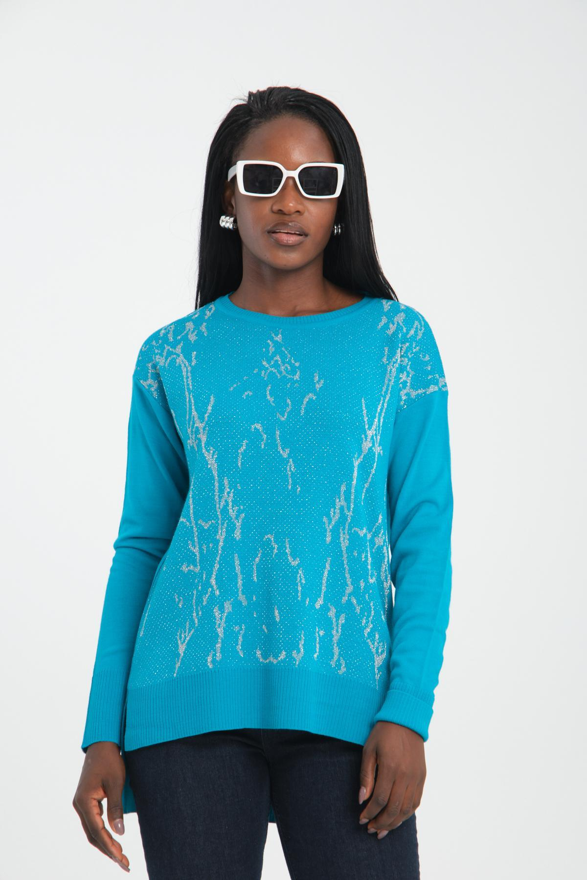 Wholesale Women Turquoise Glitter Crew-Neck Sweaters 710993