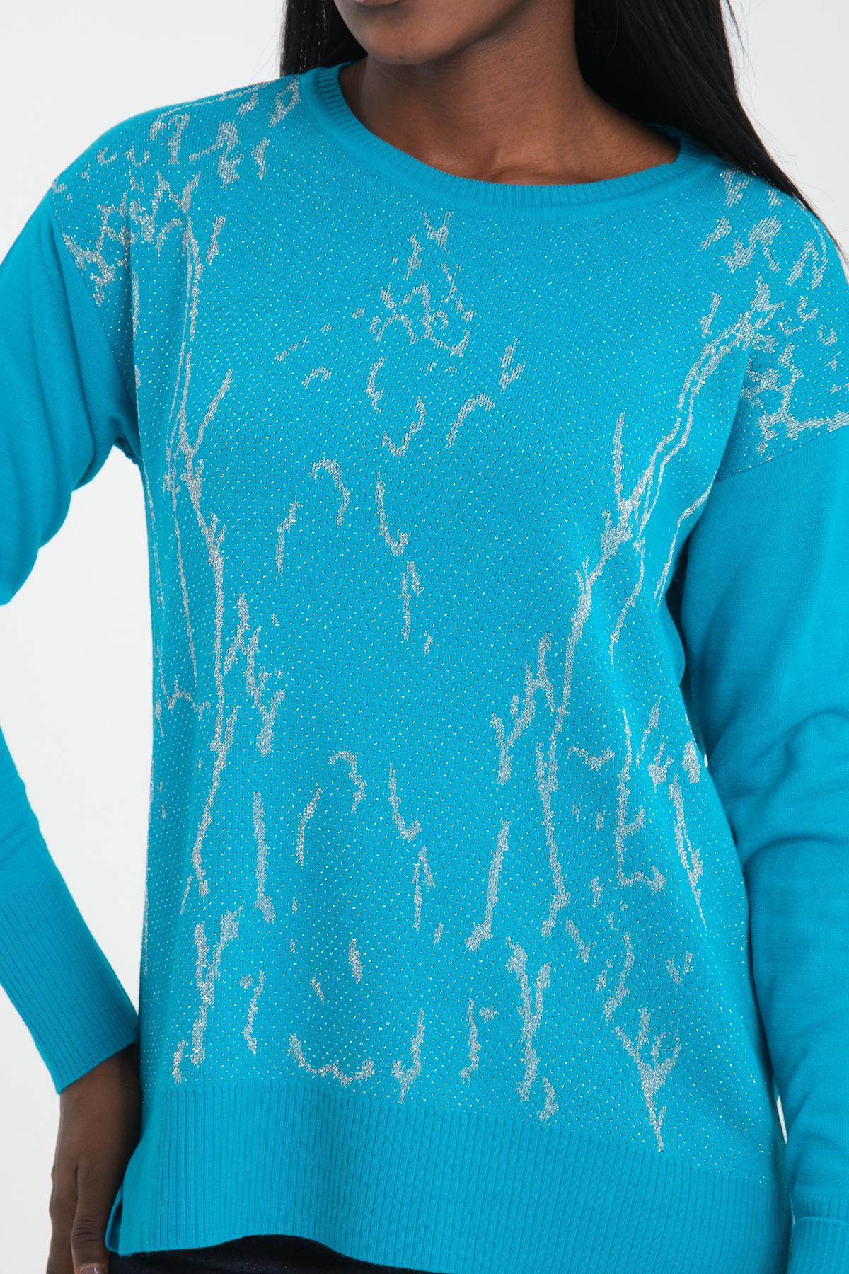 Wholesale Women Turquoise Glitter Crew-Neck Sweaters 710993