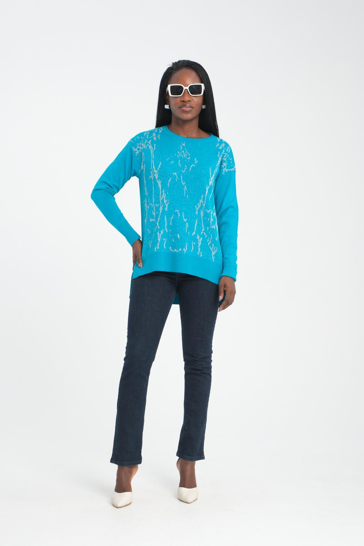 Wholesale Women Turquoise Glitter Crew-Neck Sweaters 710993