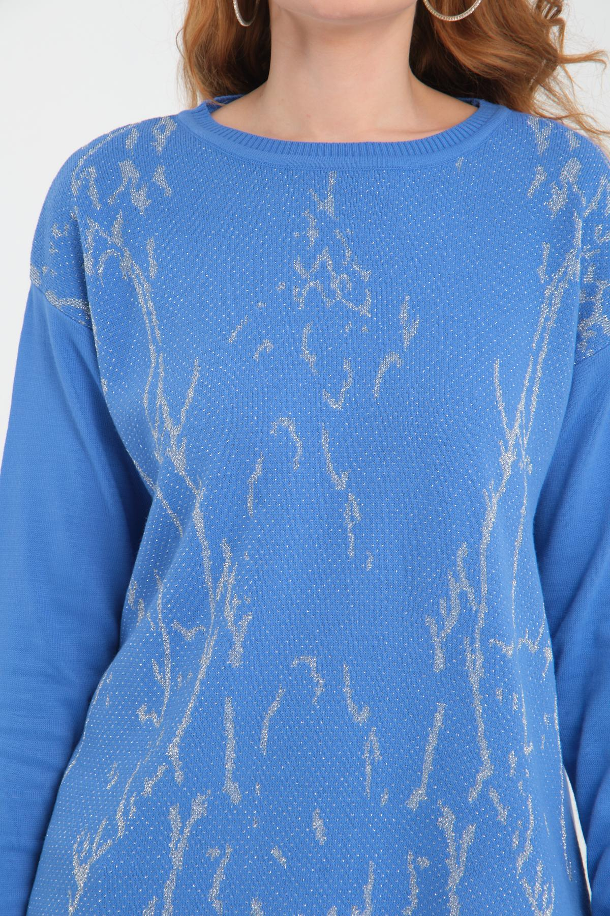 Wholesale Women Vista Blue Glitter Crew-Neck Sweaters 710994