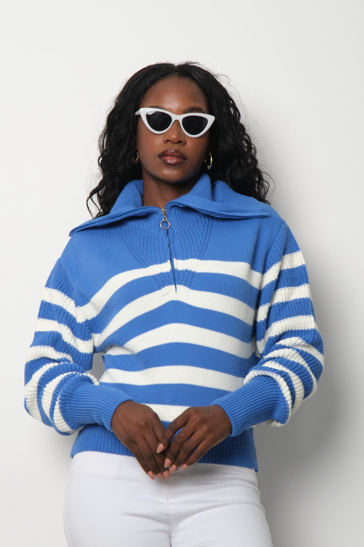 Wholesale Women Vista Blue Striped Zip Neck Knit Blouse 713318