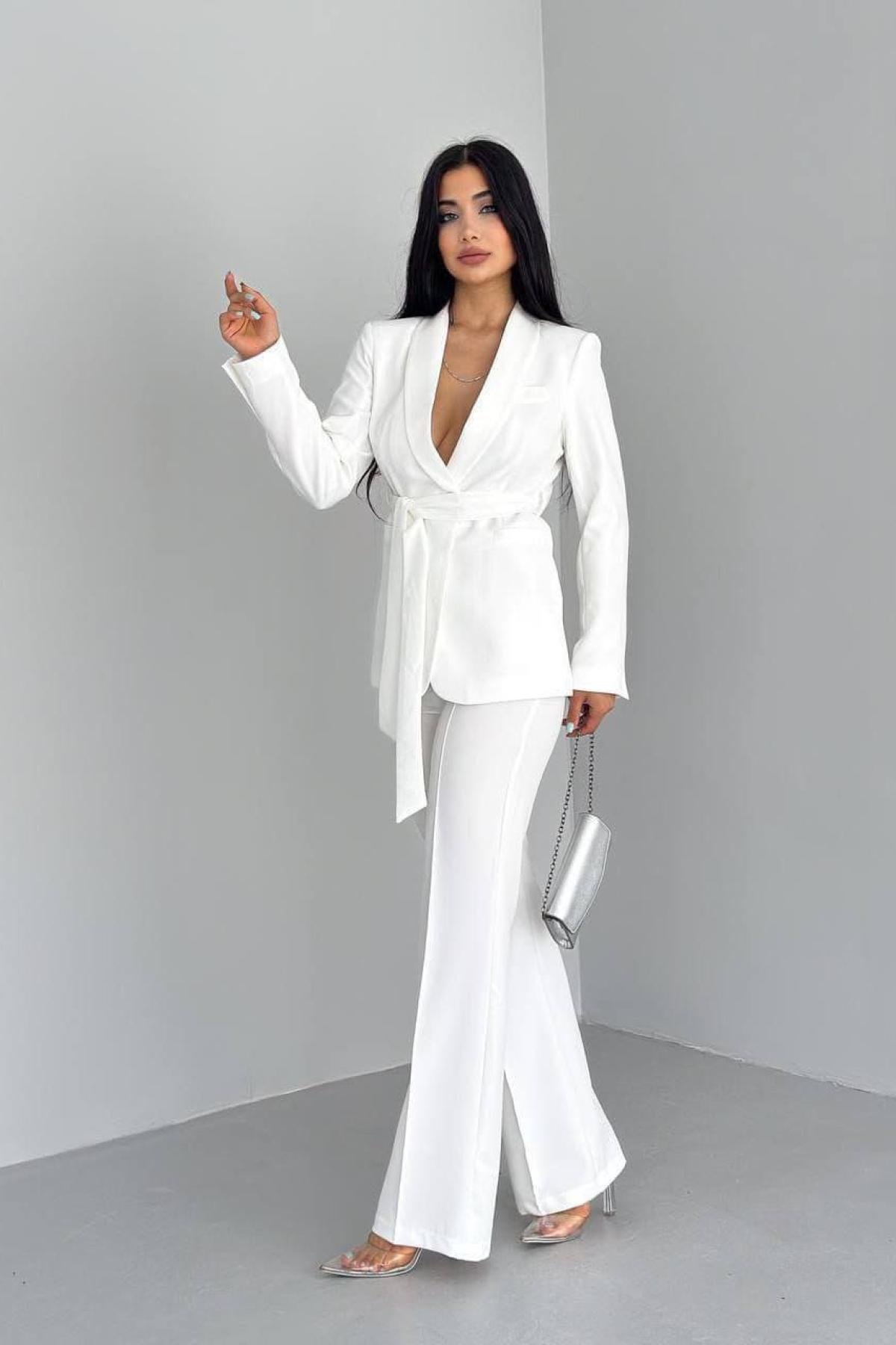 Wholesale Women White Blazer and Pants Set 737275