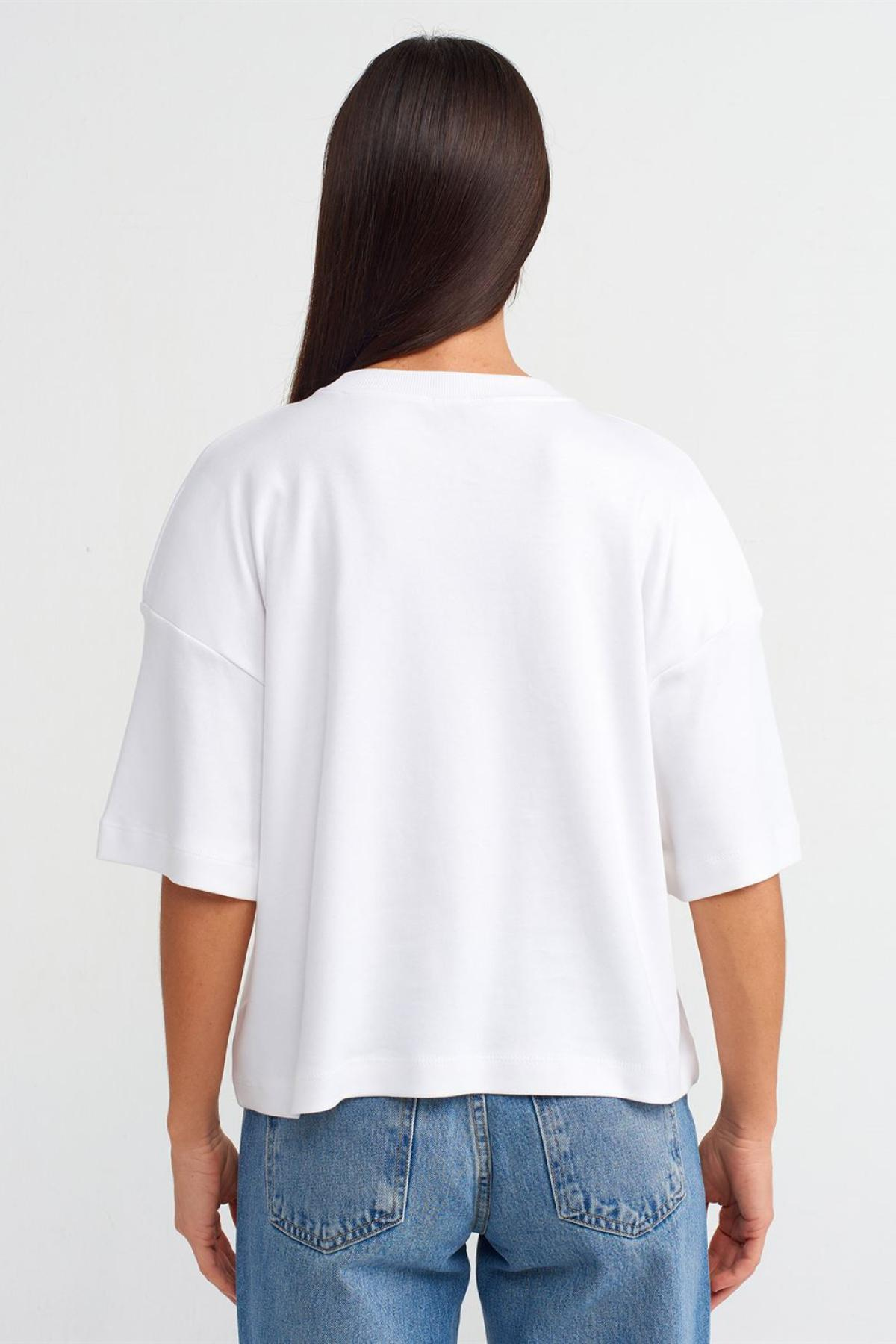 Wholesale Women White Cotton Padded T-shirt 709303