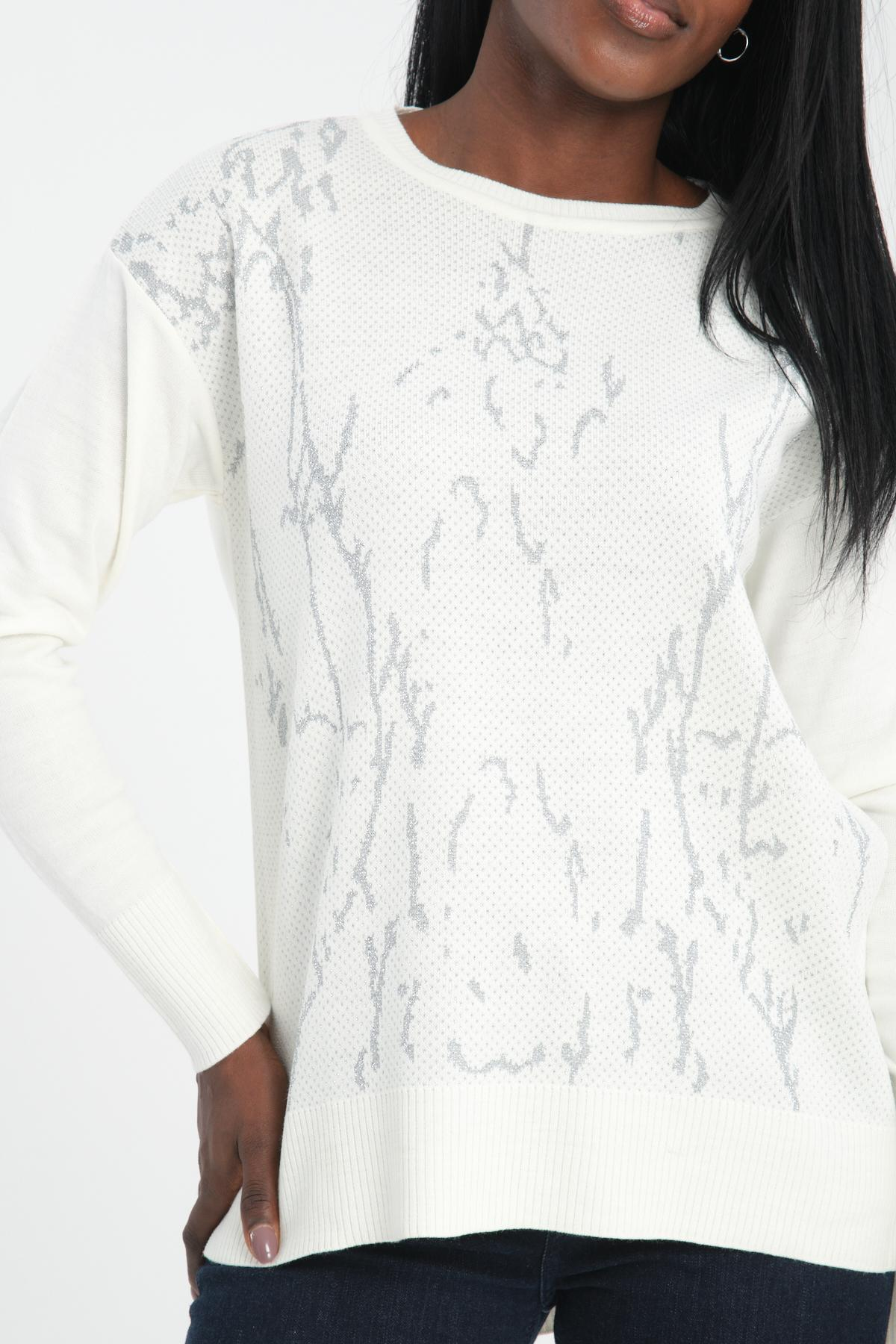 Wholesale Women White Glitter Crew-Neck Sweaters 710988