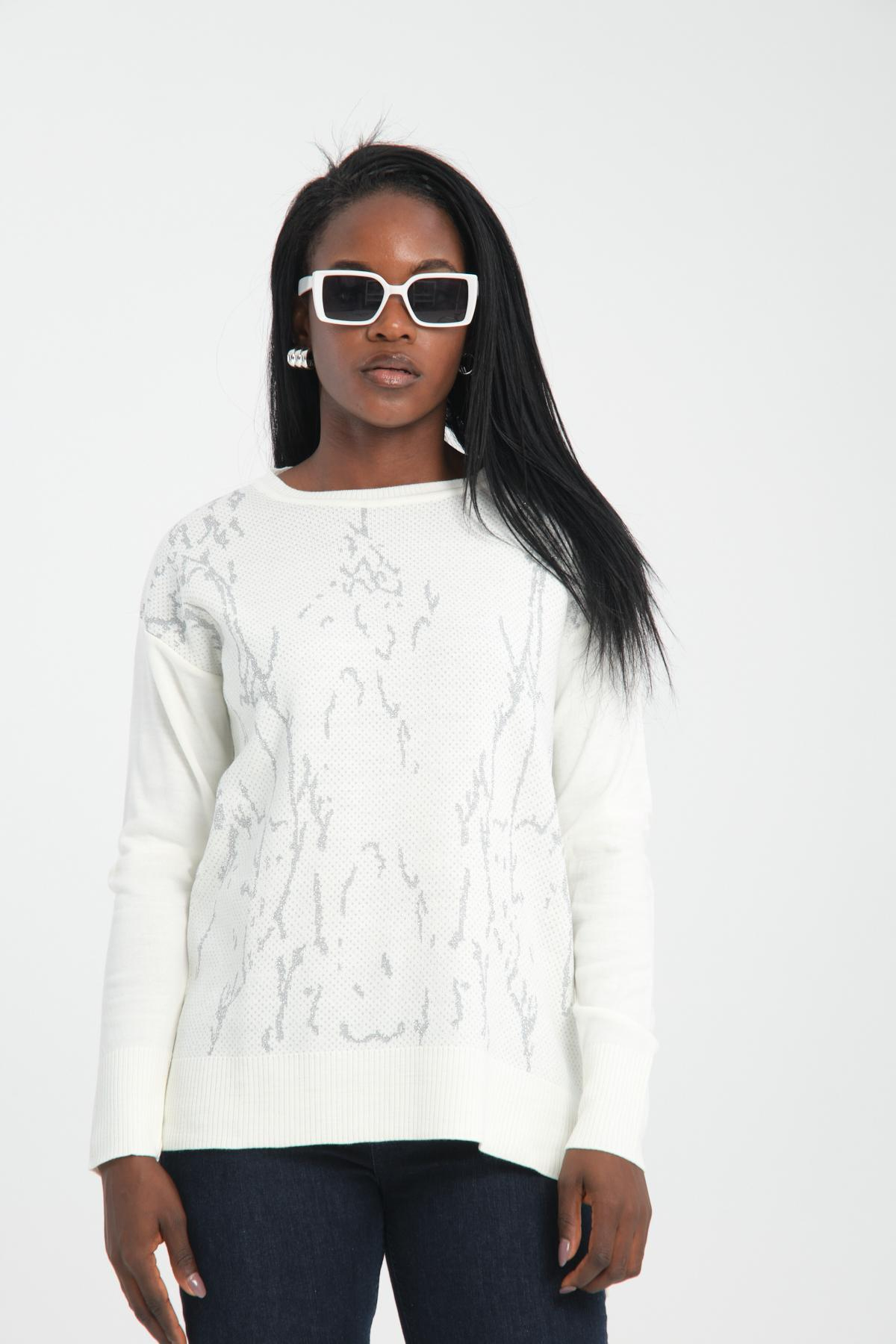 Wholesale Women White Glitter Crew-Neck Sweaters 710988