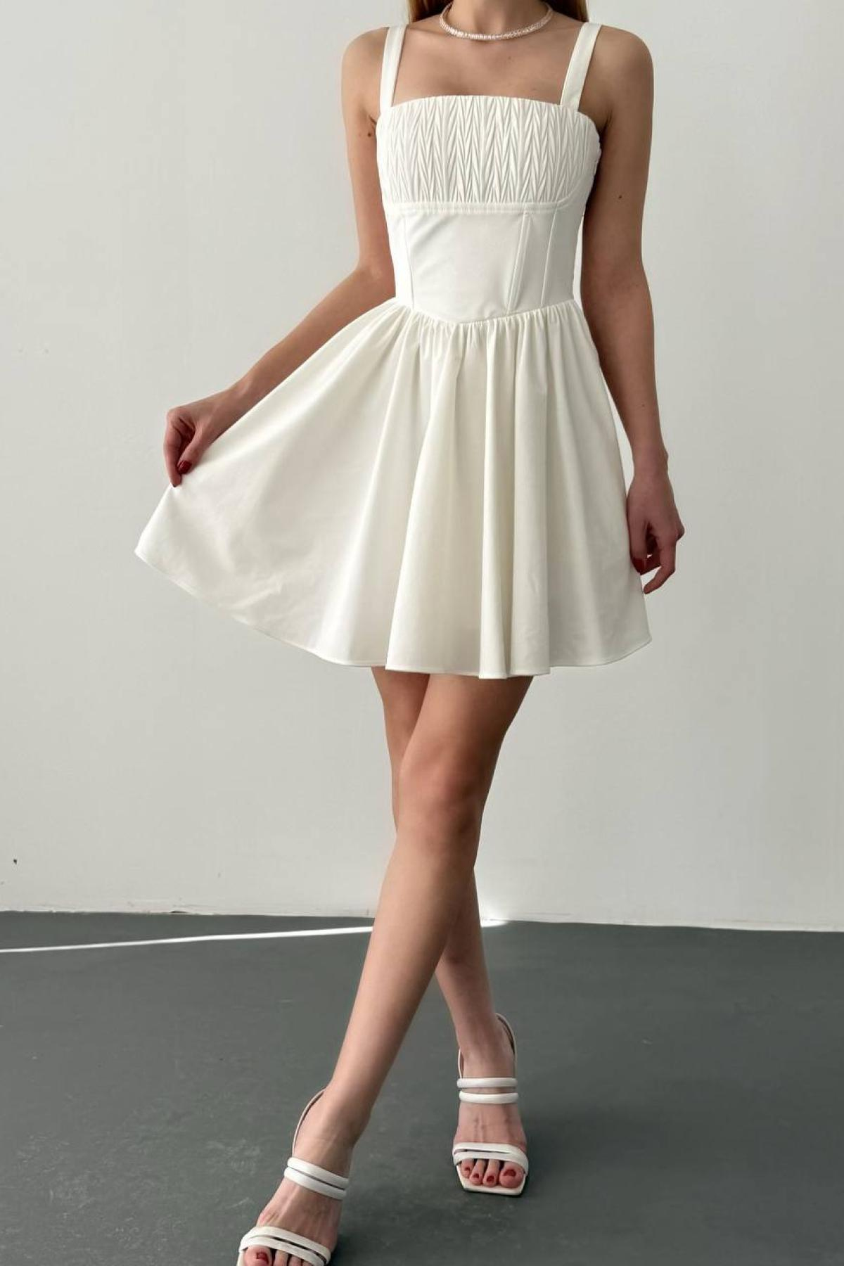 Wholesale Women White Mini Dress 735802