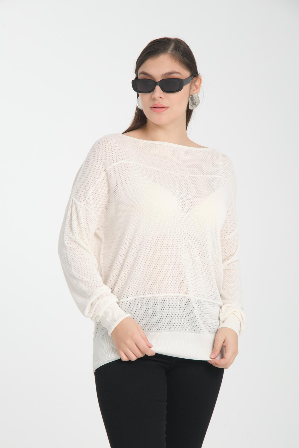 Wholesale Women White Openwork Boat Neck Knit Blouse 722635