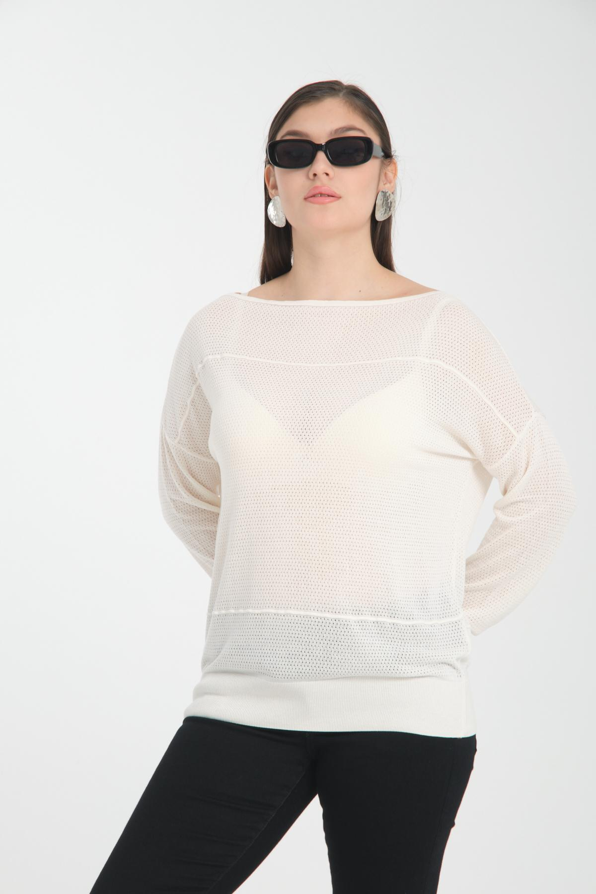 Wholesale Women White Openwork Boat Neck Knit Blouse 722635