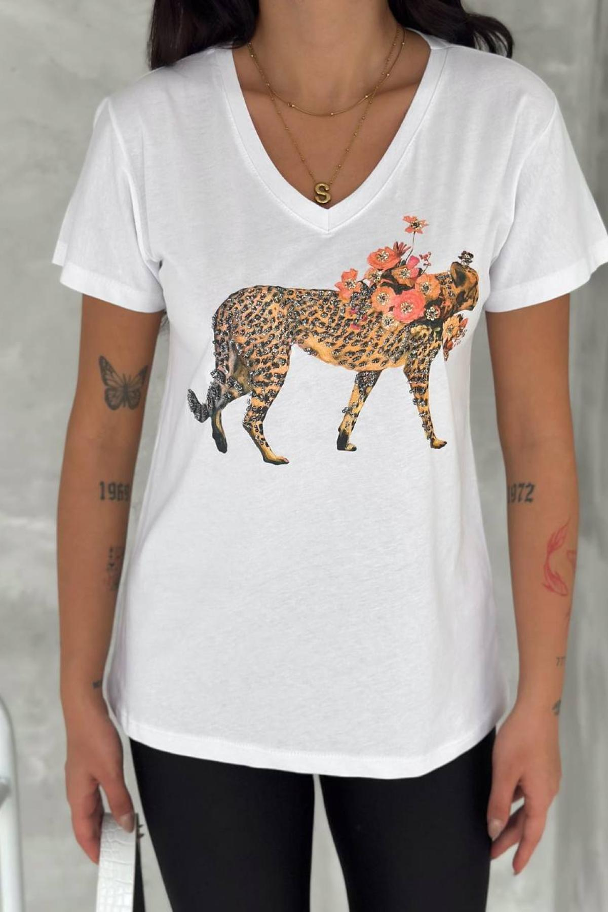 Wholesale Women White Printed V-Neck T-shirt 720118