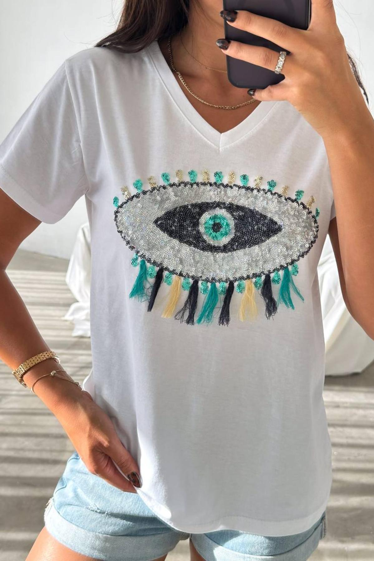 Wholesale Women White Printed V-Neck T-shirt 720138