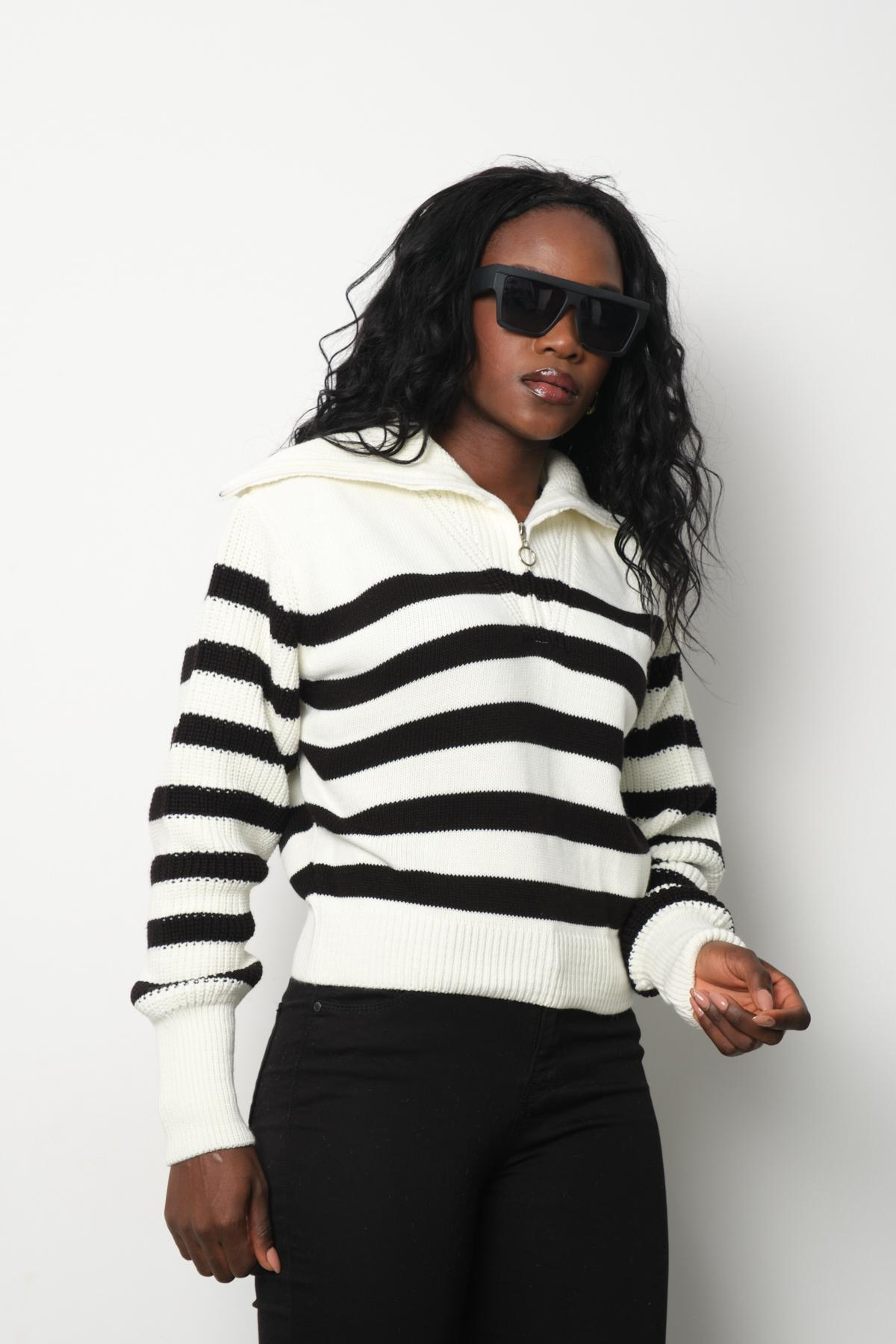Wholesale Women White Striped Zip Neck Knit Blouse 713313