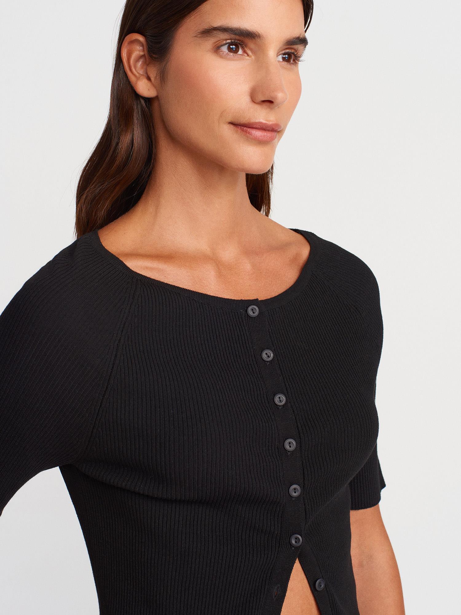 Wholesale Women's Black Ribbed Buttoned Fine Knit Cardigan 0431W26-60970