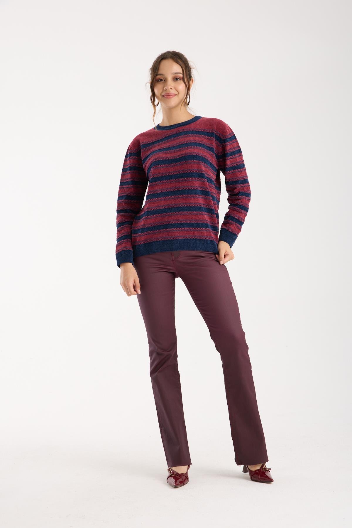 Wholesale Women's Burgundy-Navy Chenille Velvet Striped Crew-Neck Knit Blouse 0095W26-9004