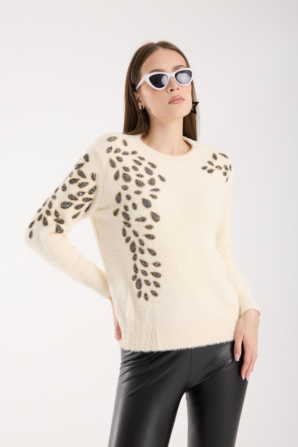 Wholesale Women's Ecru Crew-Neck Knit Sweater with Beaded Embroidery 0095W26-11609
