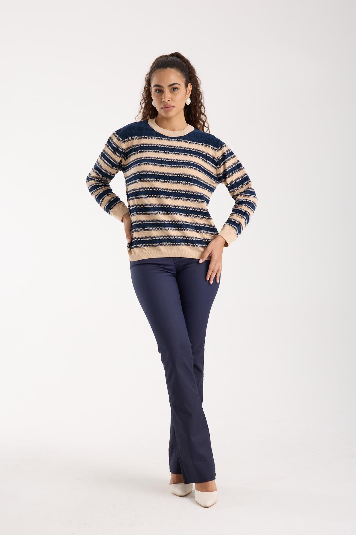 Wholesale Women's Navy-Cream Chenille Velvet Striped Crew-Neck Knit Blouse 0095W26-9004