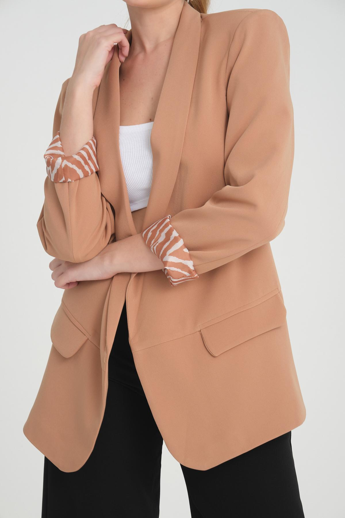 Women blazer suit jacket lined wholesale Beige color 698850