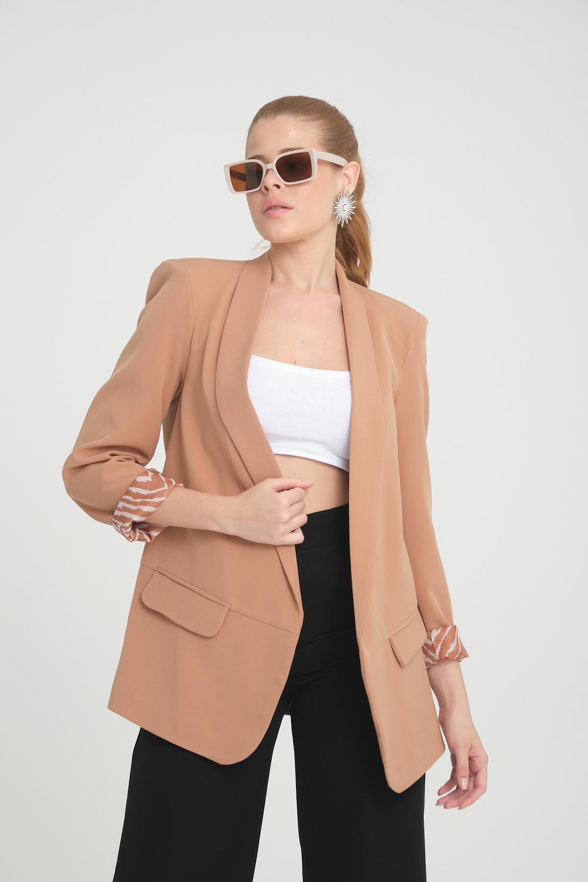 Women blazer suit jacket lined wholesale Beige color 698850