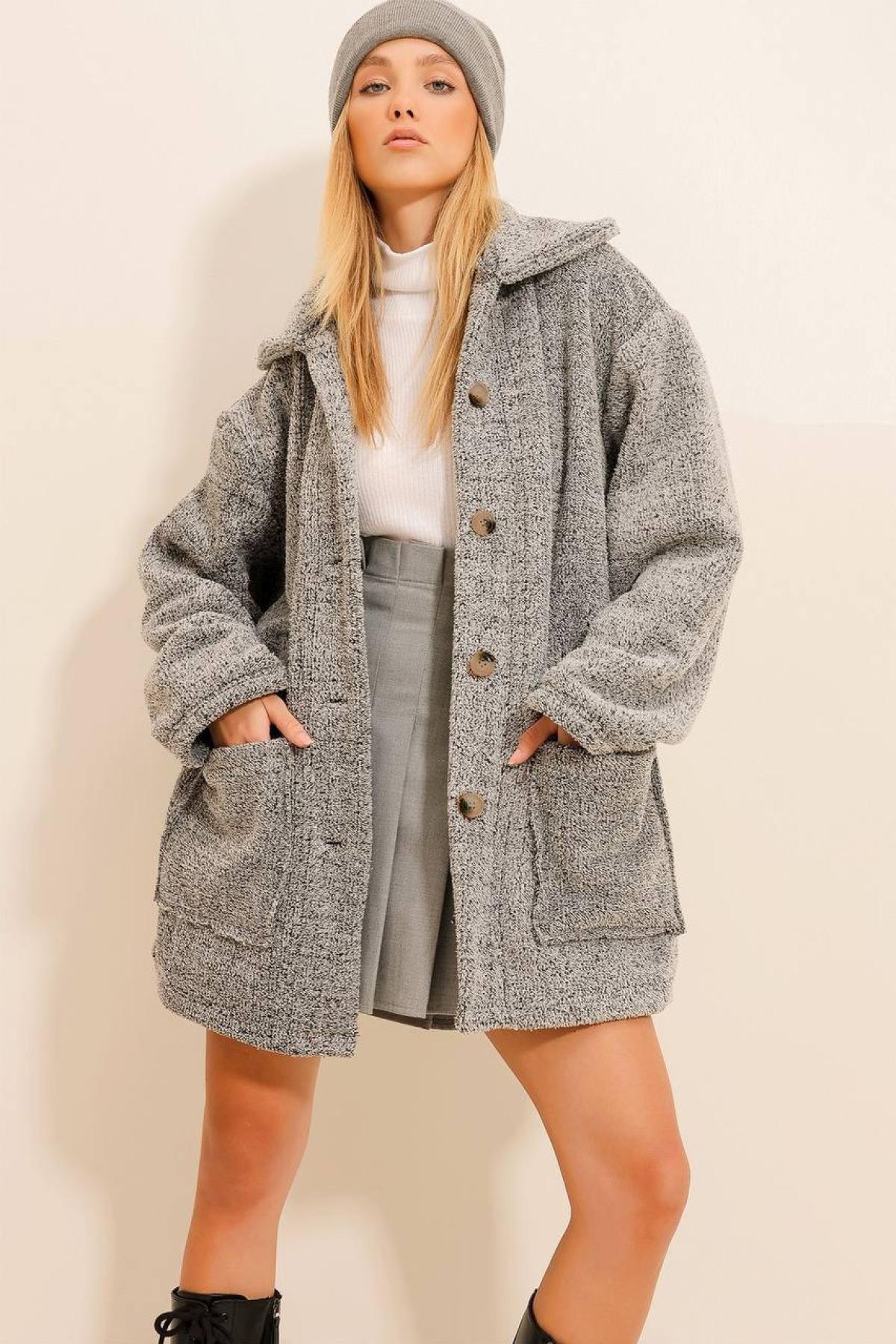 Women coat wholesale Gray color 699599