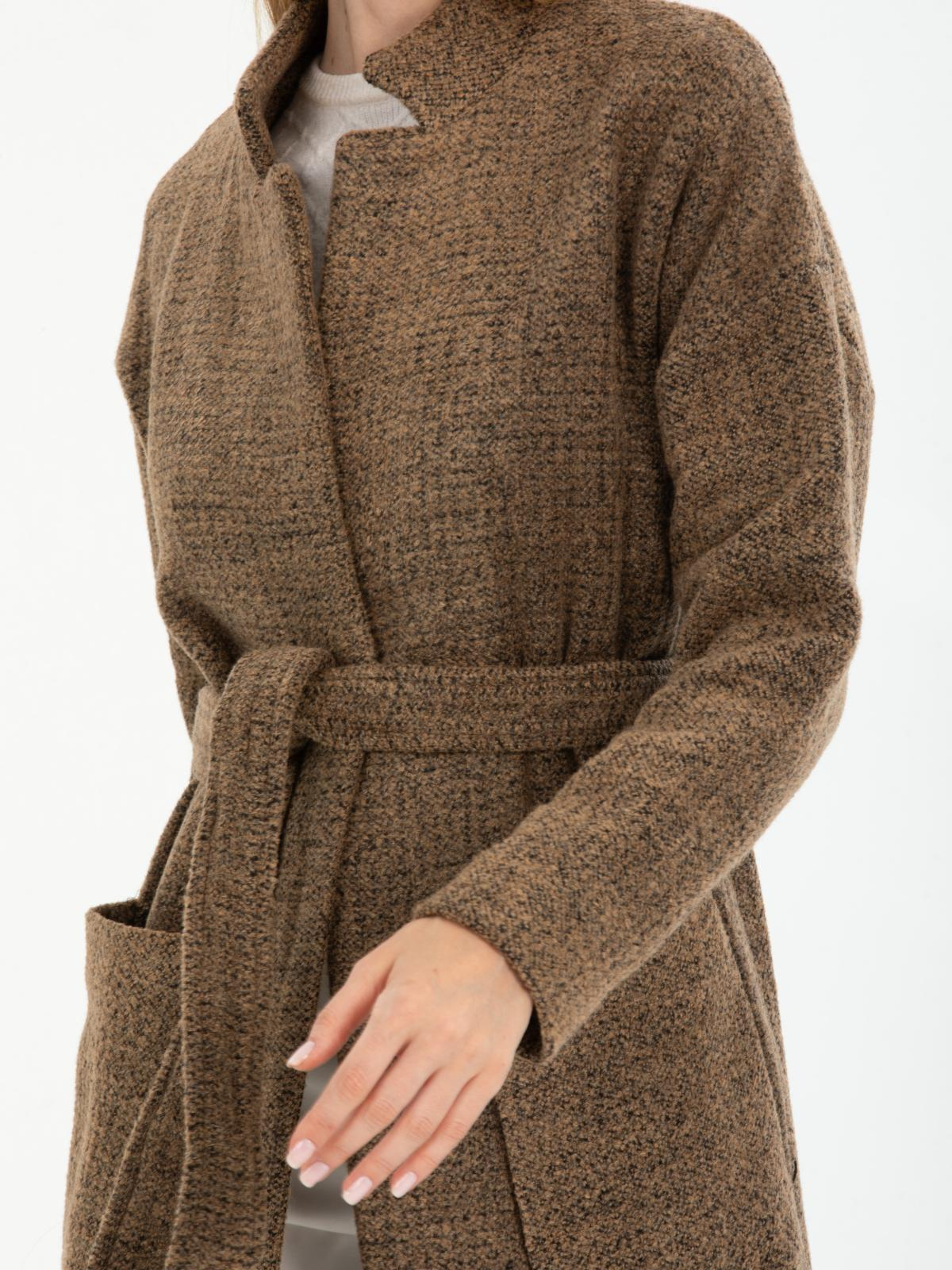 Women coat with belt wholesale Brown color 670469