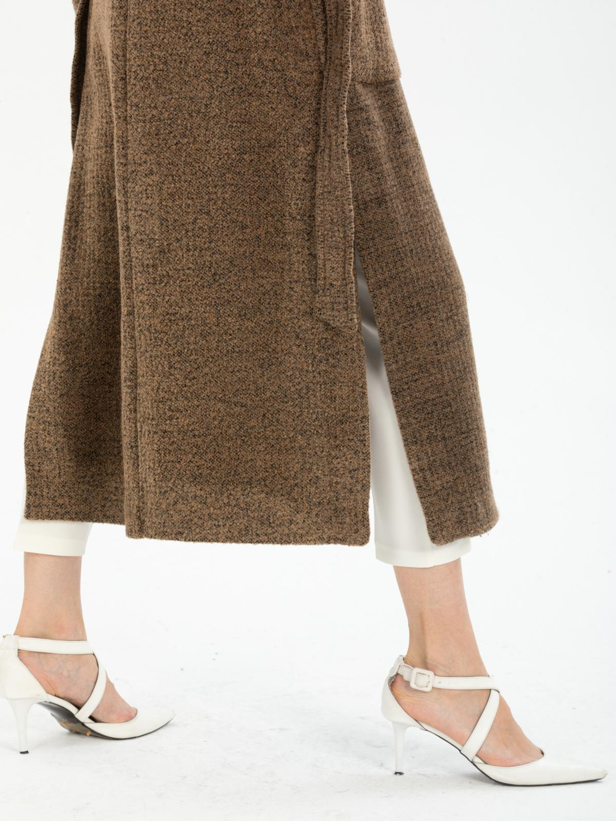 Women coat with belt wholesale Brown color 670469