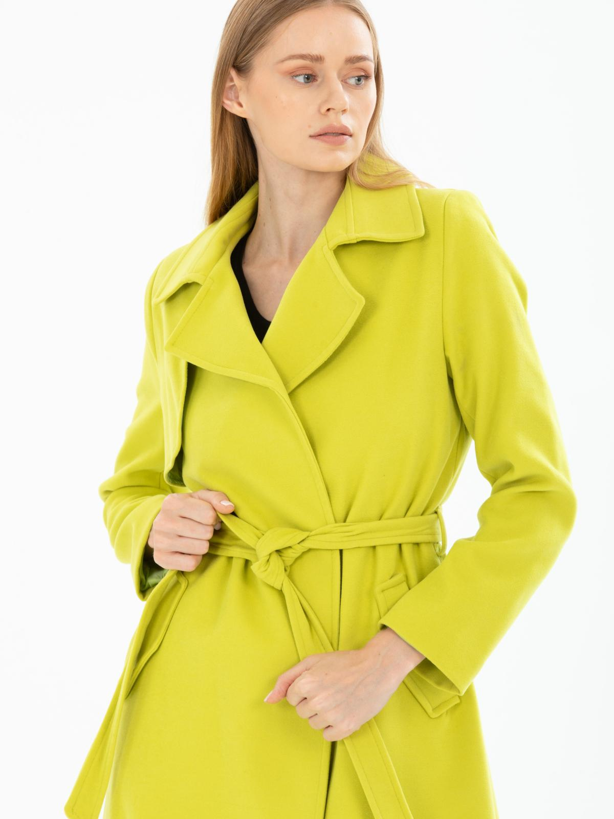 Women coat with belt wholesale Pistachio color 670483