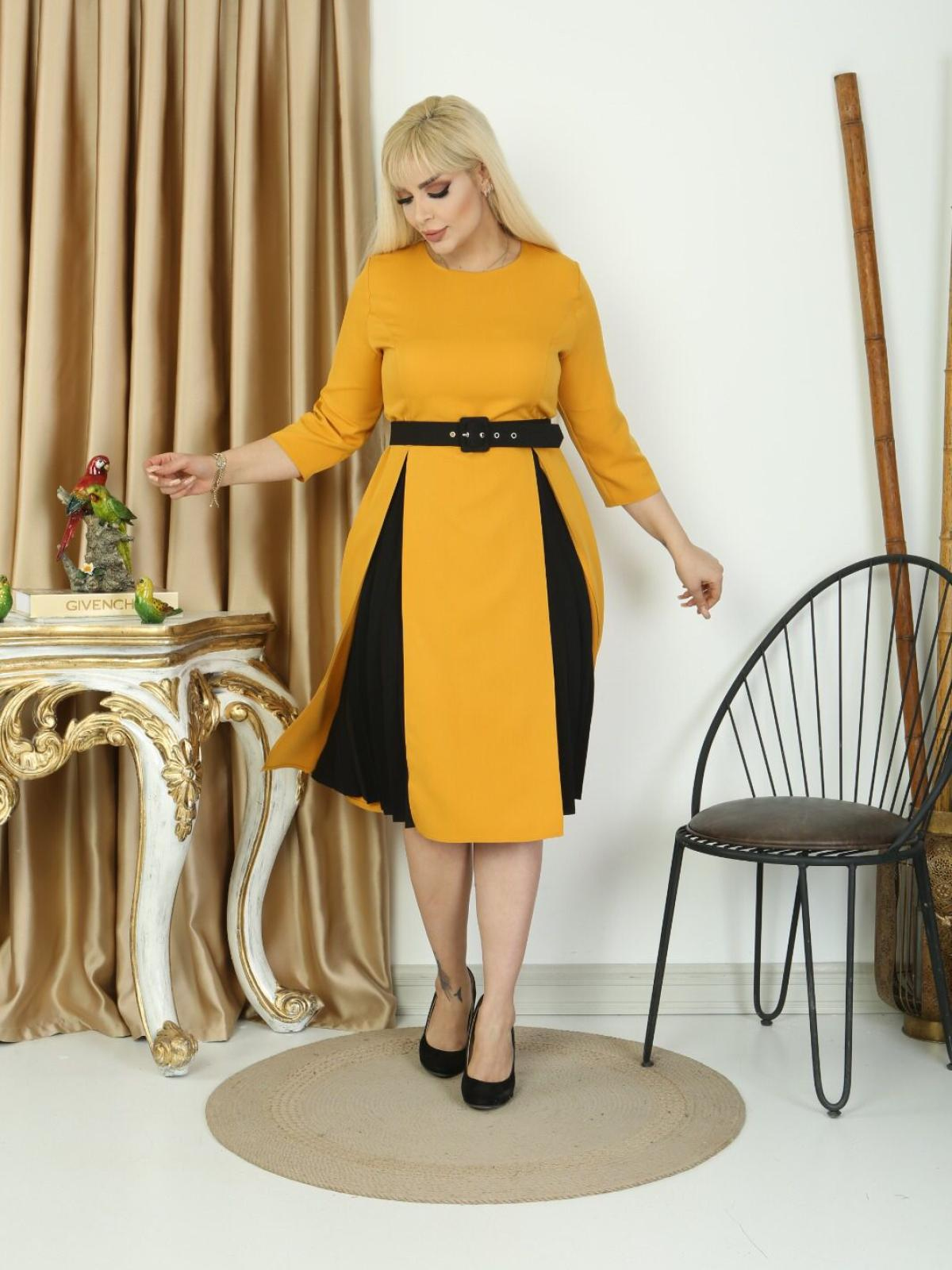 Women crew-neck midi dress with belt wholesale Yellow color 668928