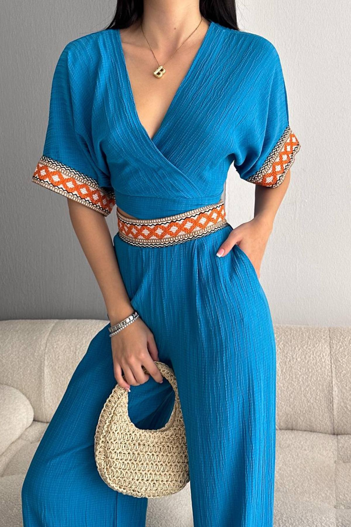 Women cropped blouse and flared pants set wholesale Azure Blue color 685064