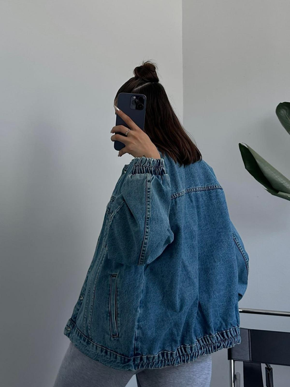 Women denim jacket wholesale Blue color 673679