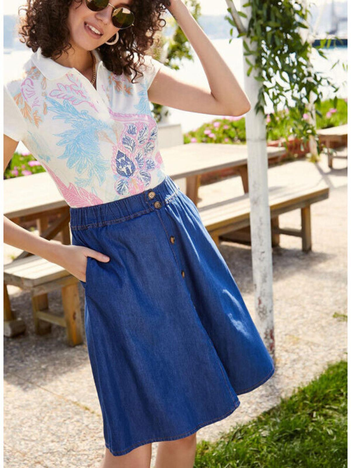 Women elastic waist denim mini skirt wholesale Blue color 670778