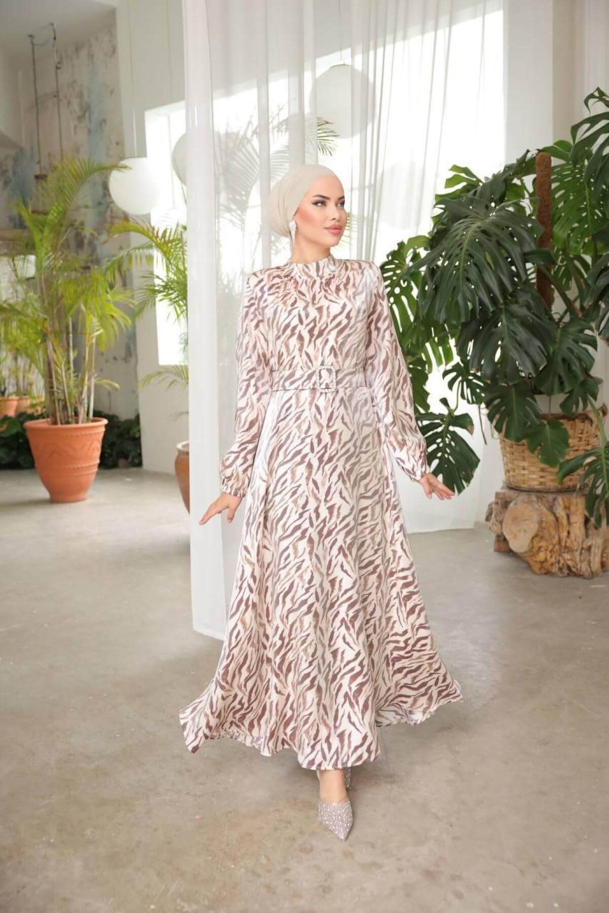 Women hijab maxi dress wholesale Brown color 697340
