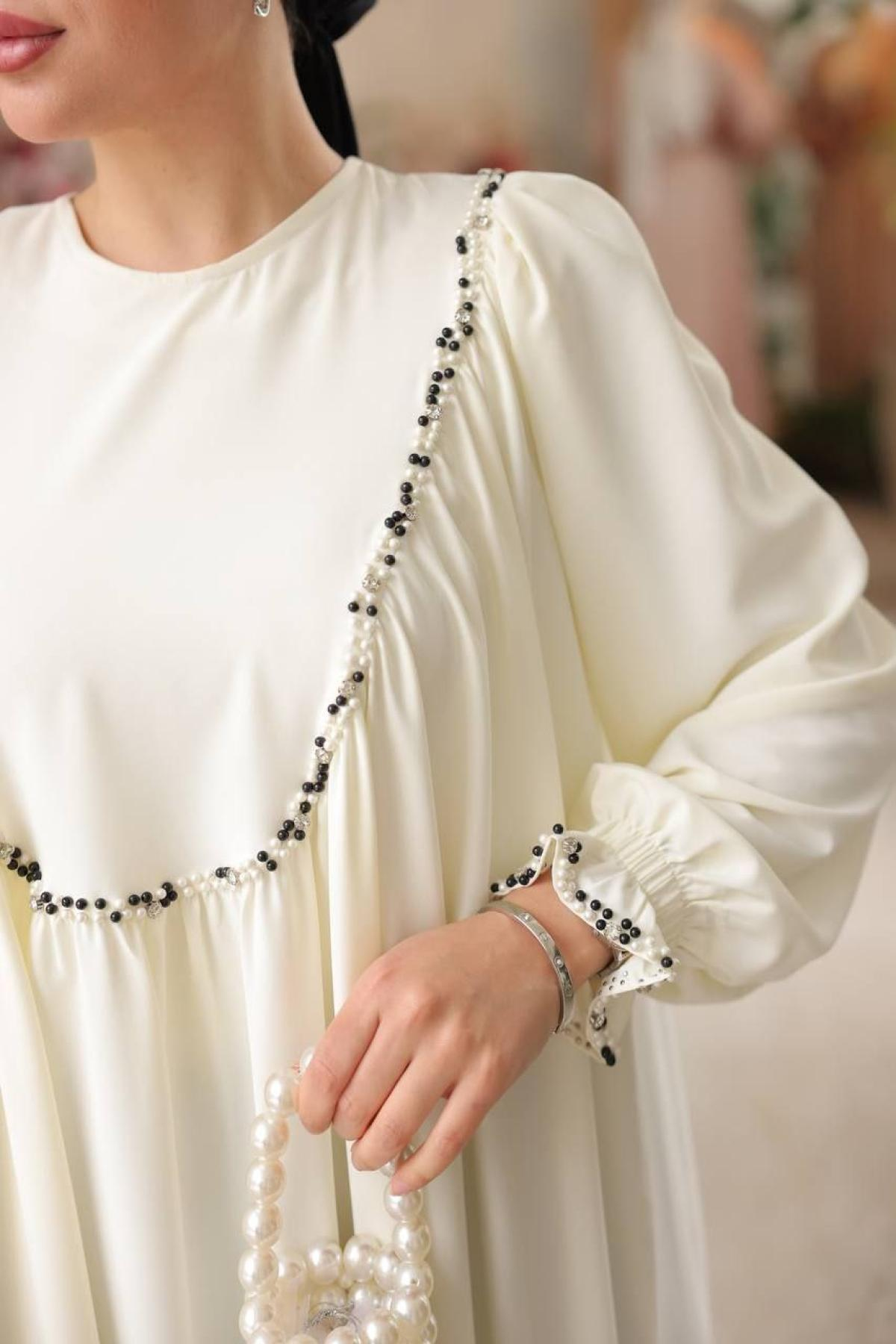 Women hijab maxi dress wholesale White color 697475