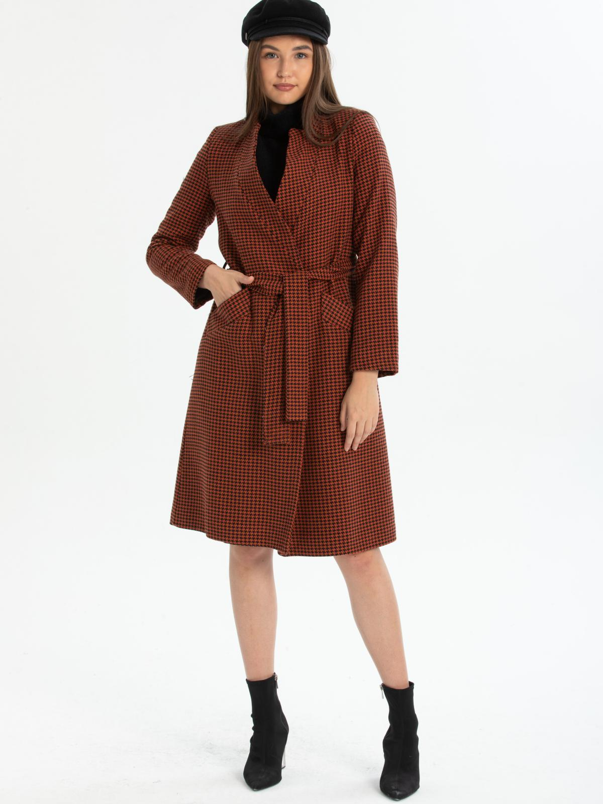 Women patterned coat with belt wholesale Carmine Red color 670474