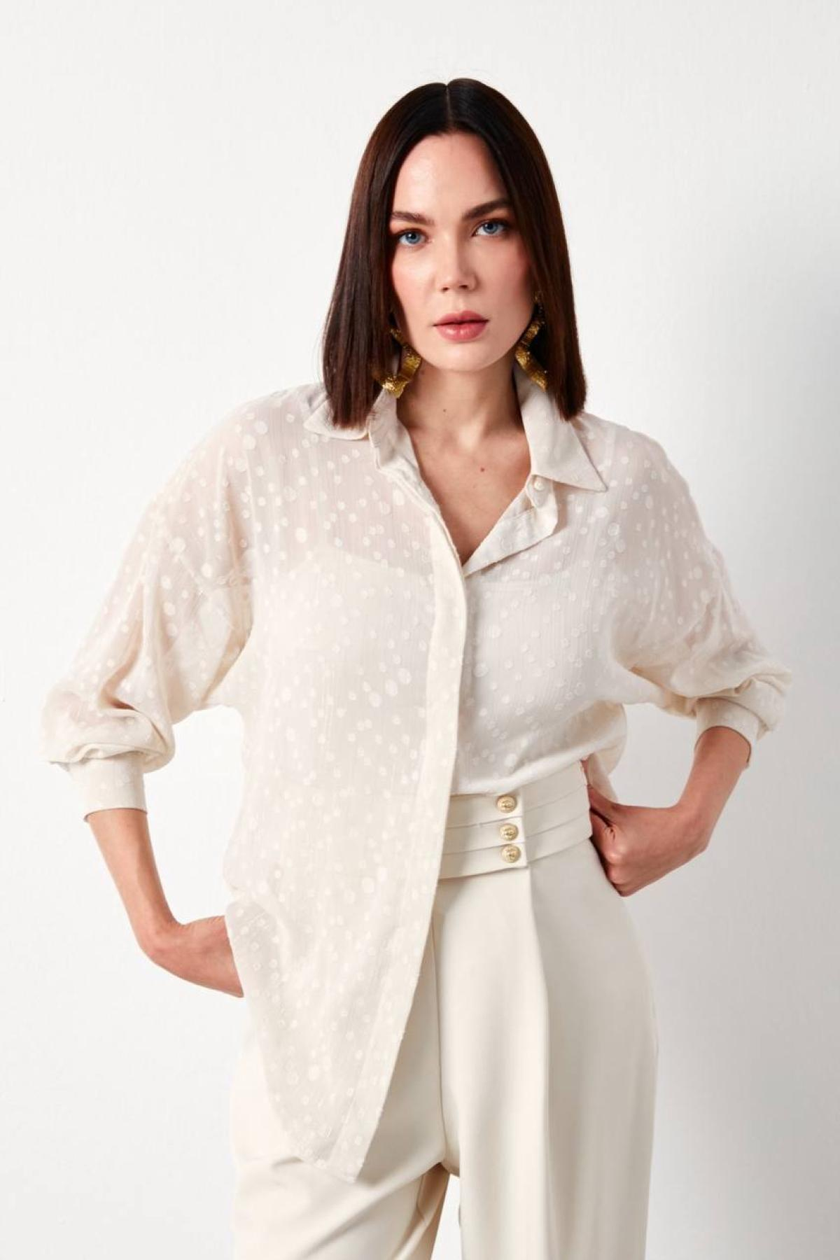 Women shirt wholesale Cream color 700078