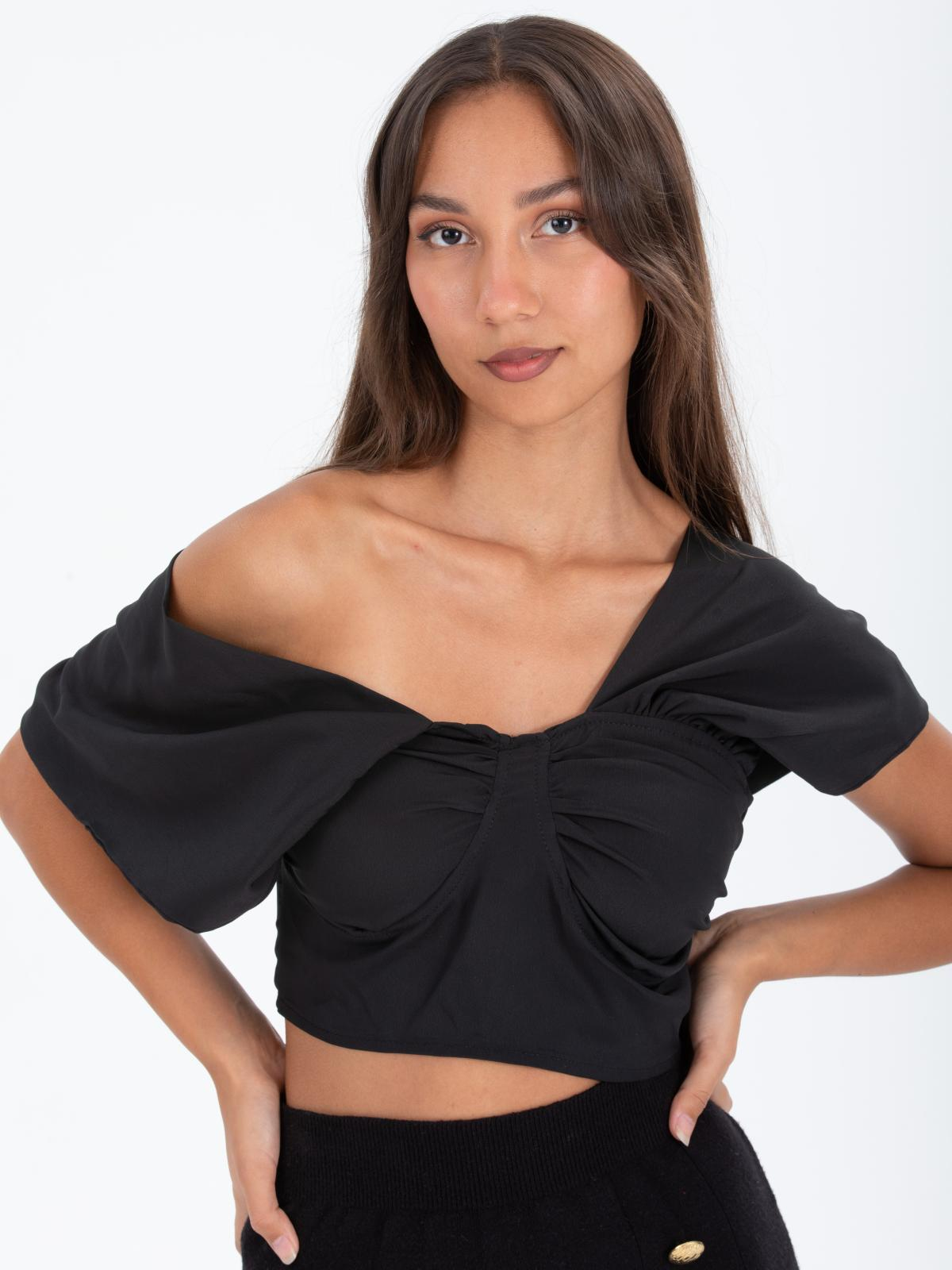 Women short-sleeve crop-top wholesale Black color