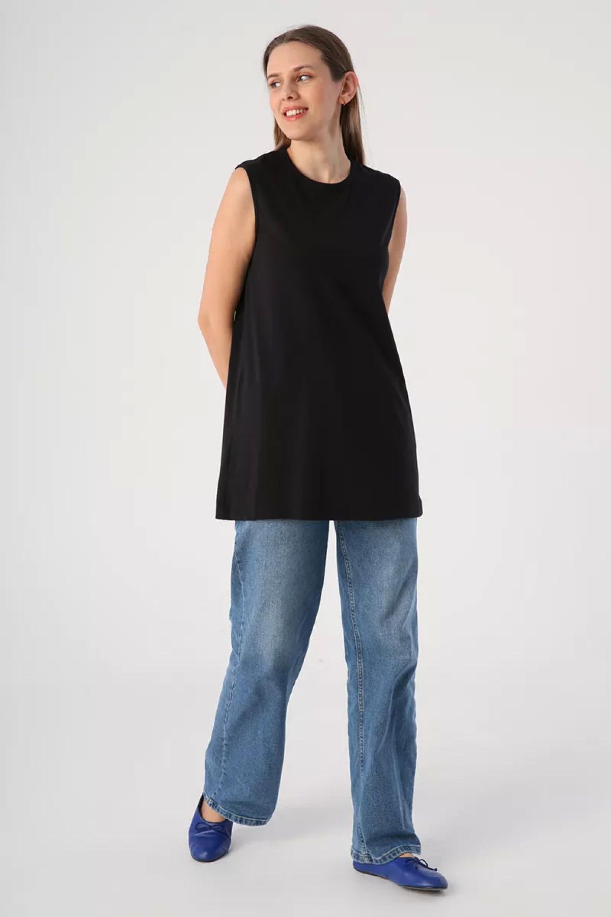 Women sleeveless t-shirt wholesale Black color 695408