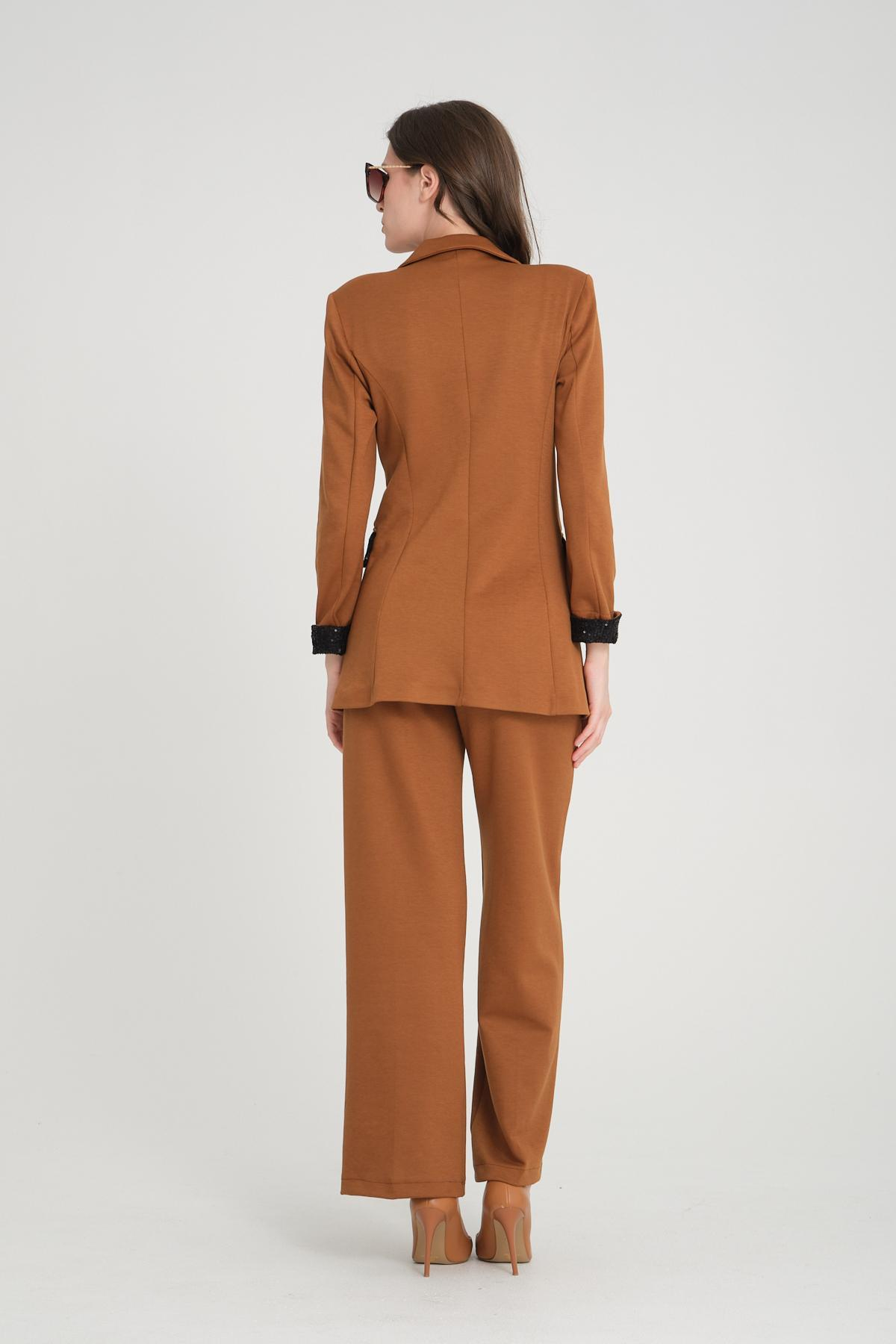 Women two-piece suit wholesale Tobacco Brown color 698902