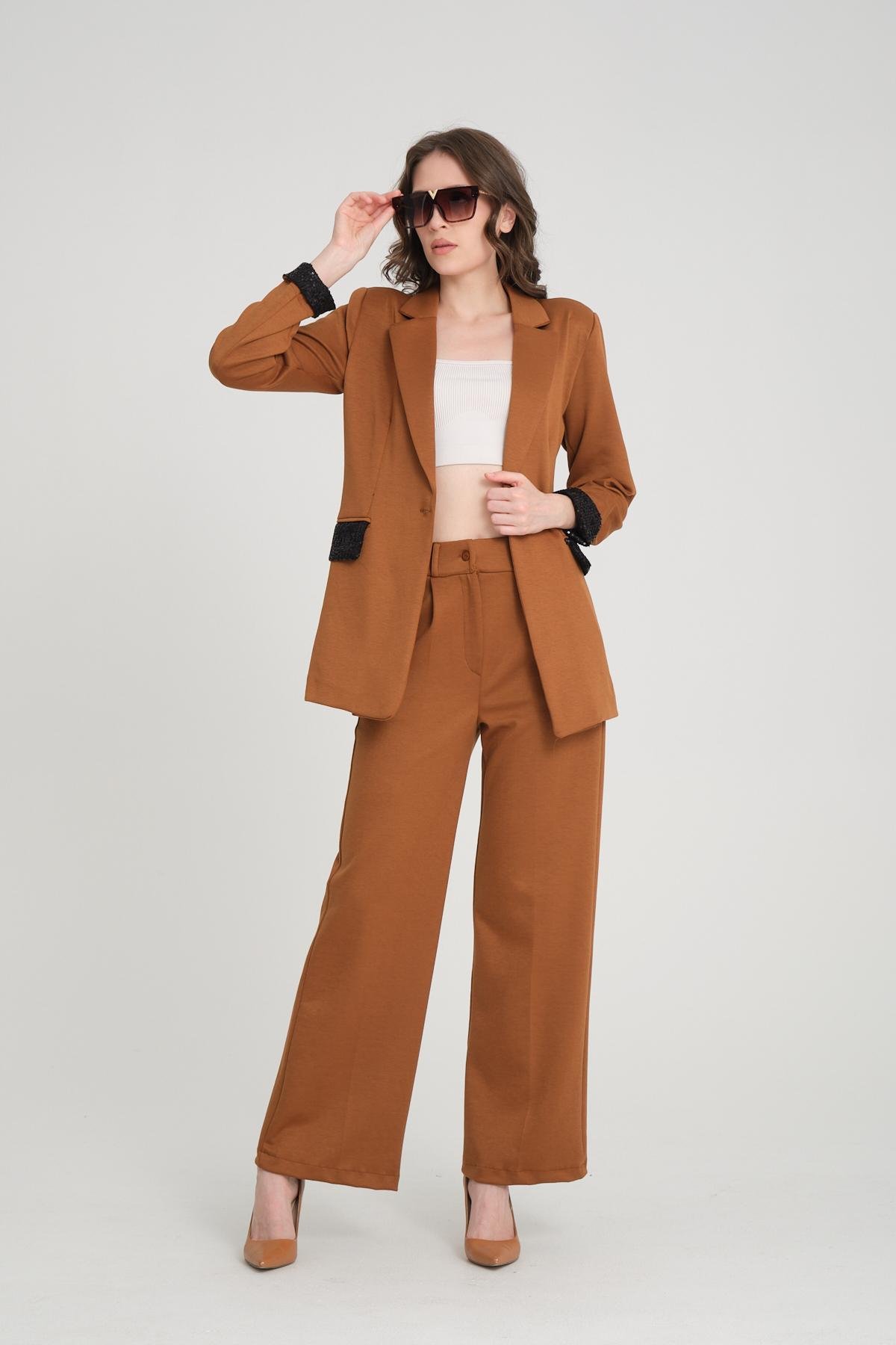 Women two-piece suit wholesale Tobacco Brown color 698902
