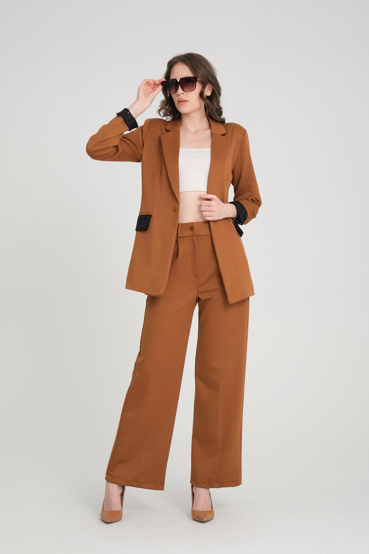 Women two-piece suit wholesale Tobacco Brown color 698902