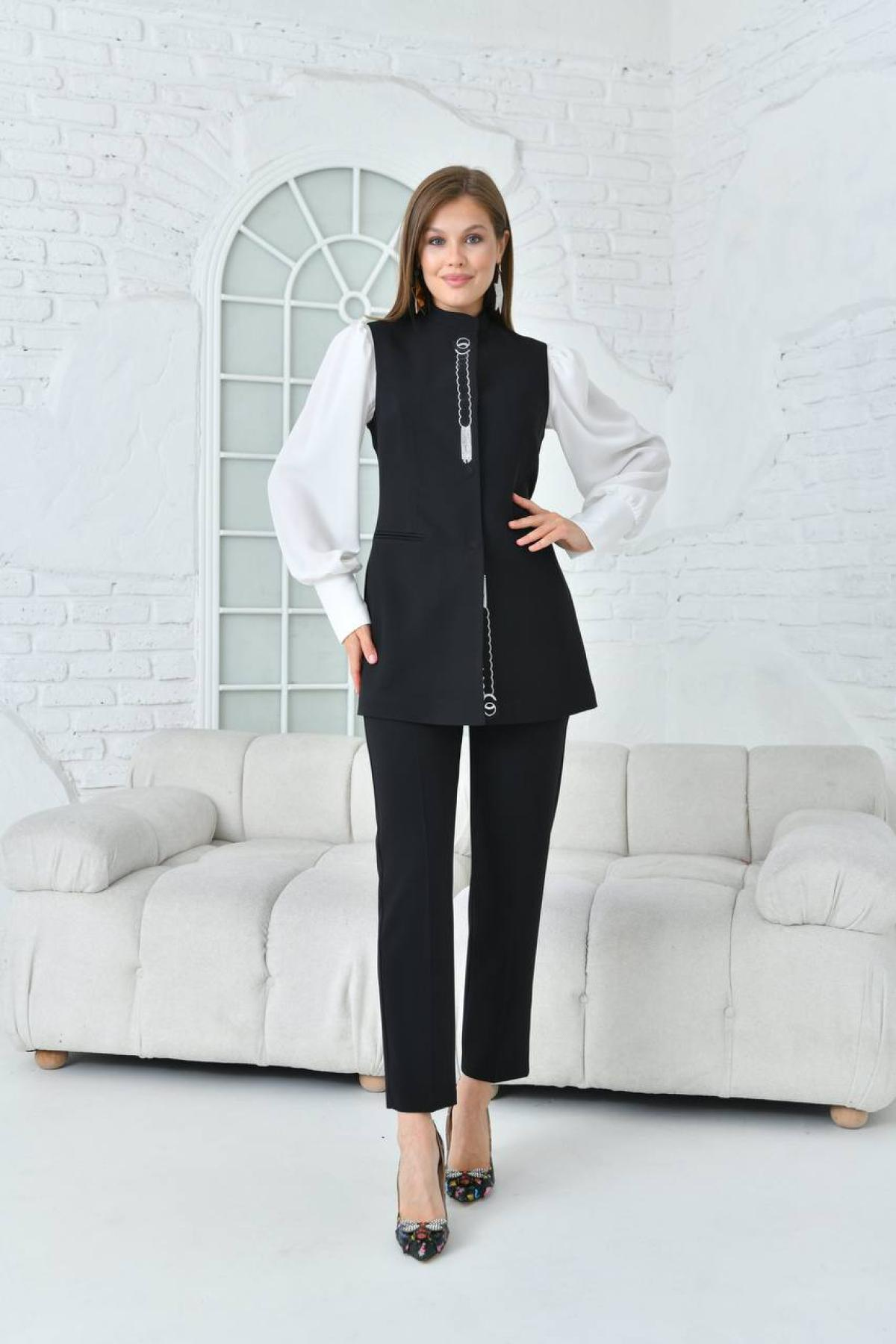 Women vest and pants suit wholesale Black color 697269